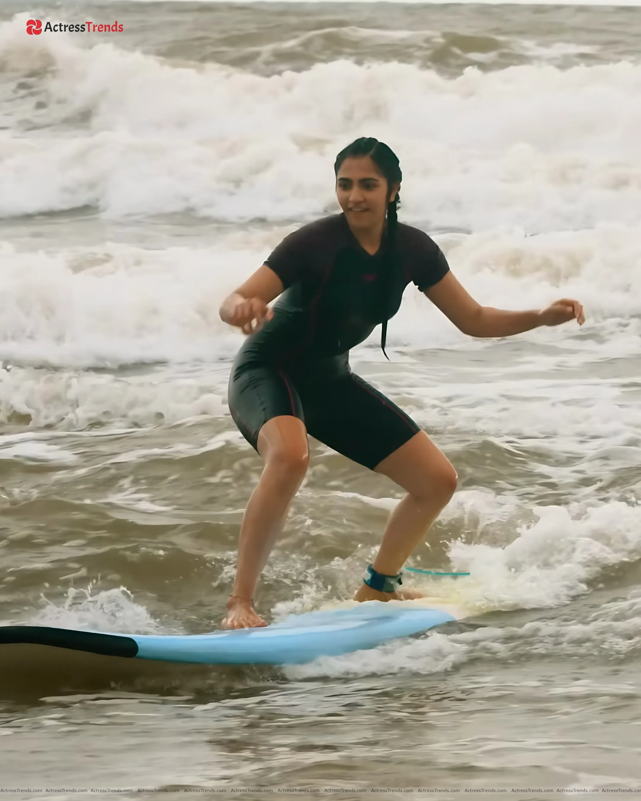 Rukmini Vasanth NinnanuNodia Song Stills