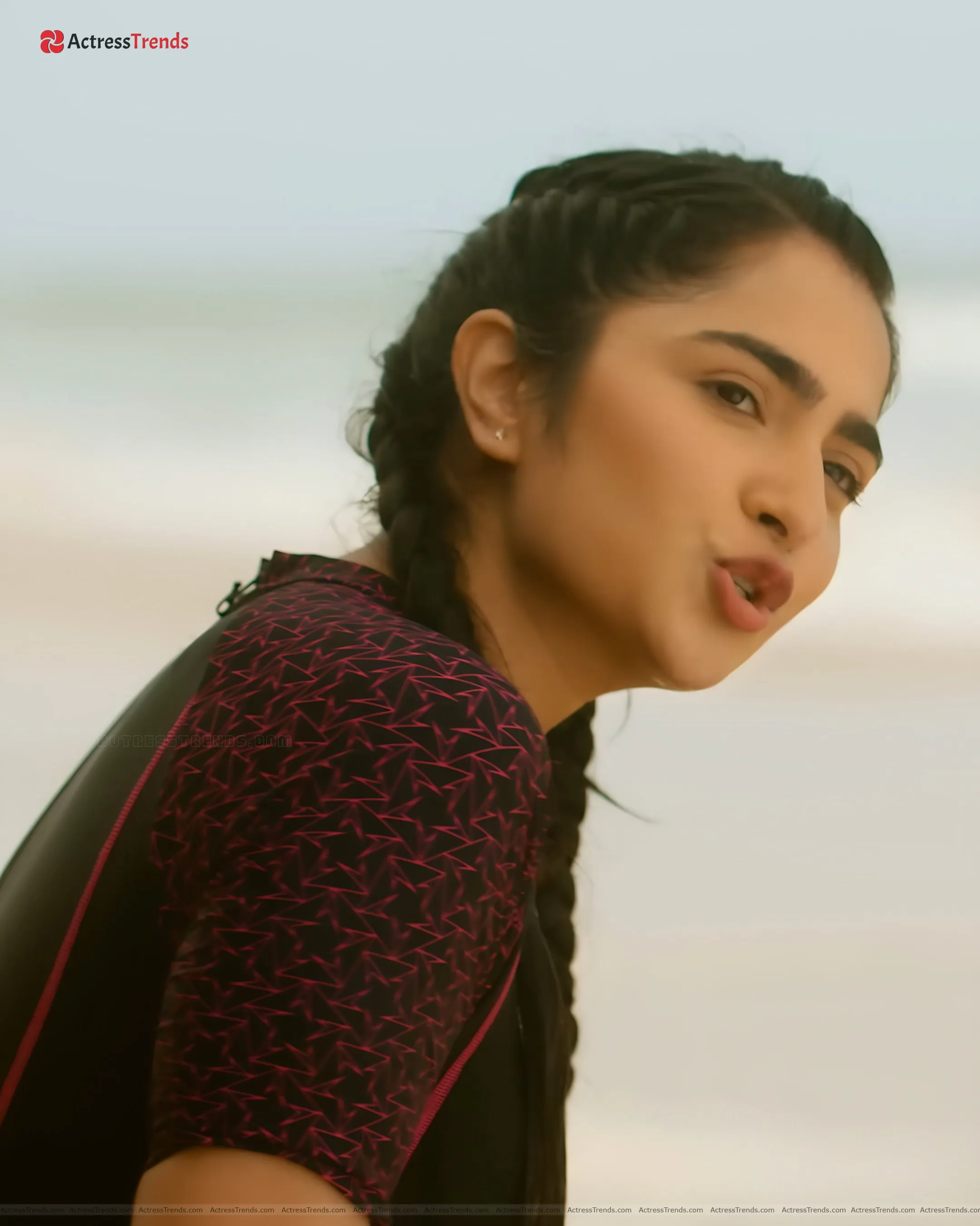 Rukmini Vasanth NinnanuNodia Song Stills Curvy Wet Cute