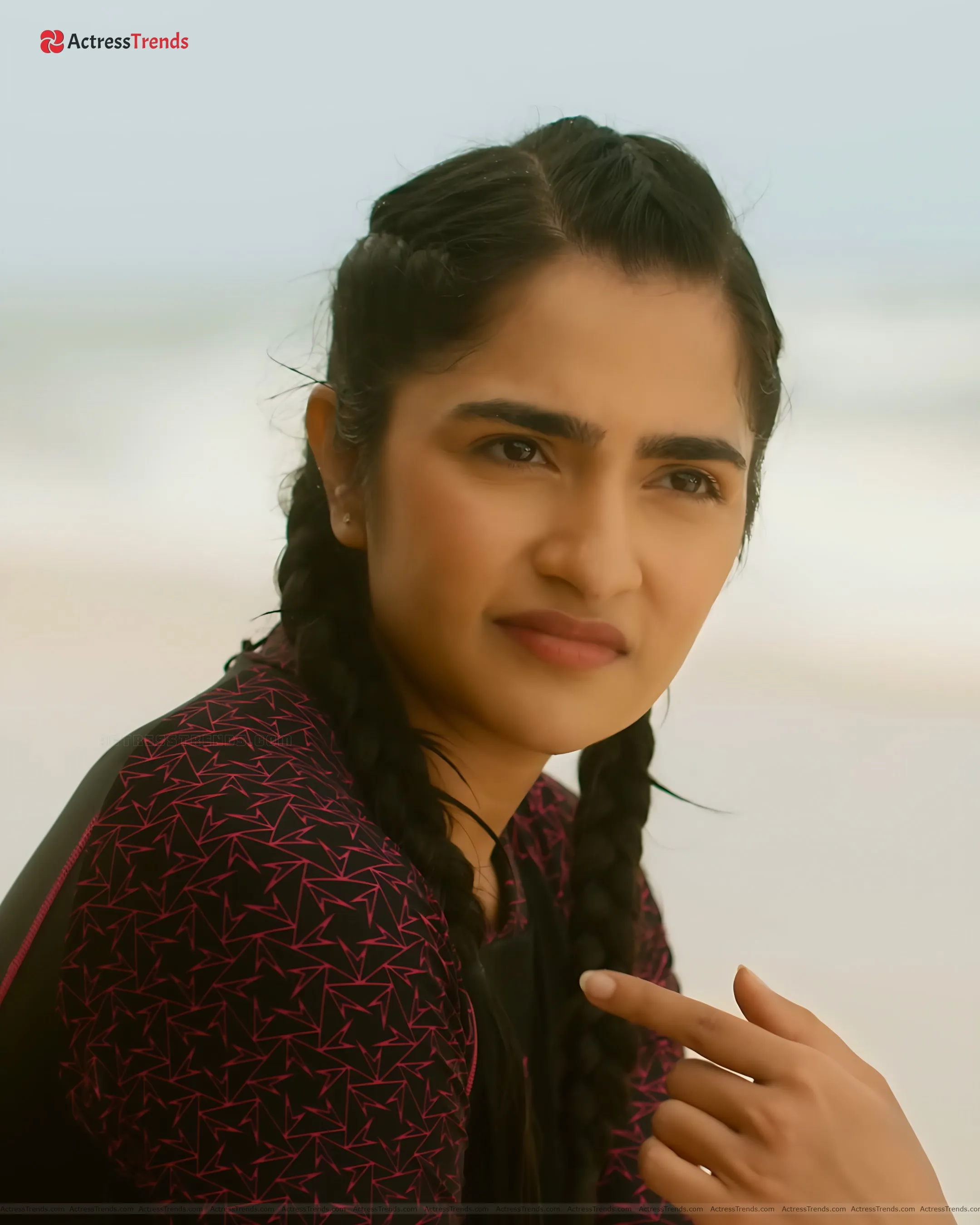 Rukmini Vasanth NinnanuNodia Song Stills