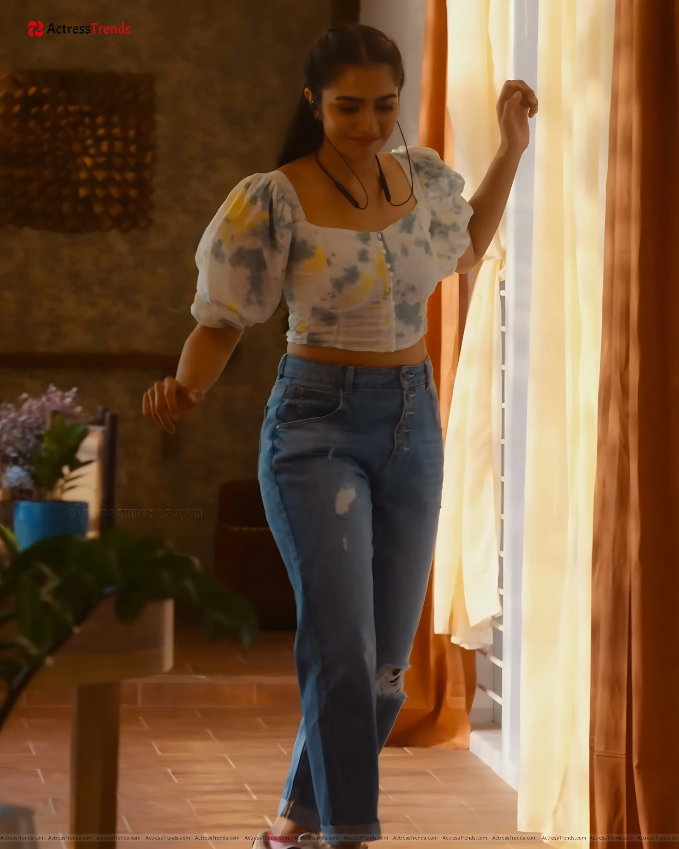 Rukmini Vasanth Yellow Dress NinnanuNodia Song Stills Backless Style Tight Fitting