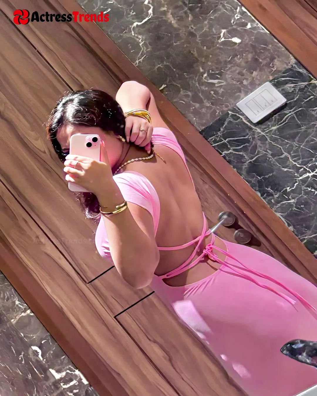 Instagram Glams Instagram beauties