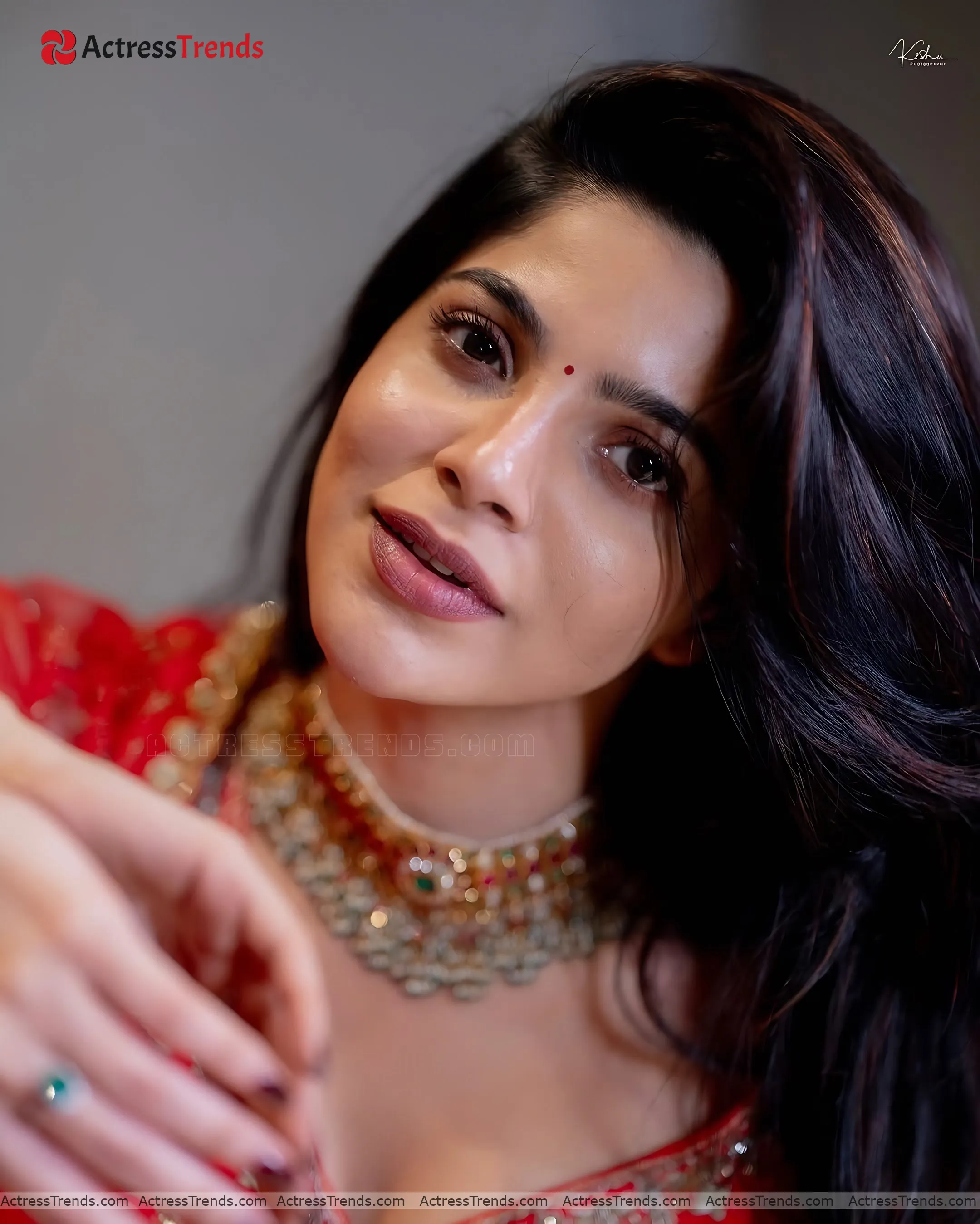 Divya Bharathi Red Dress Tight Fitting Curvy Cutest Actress