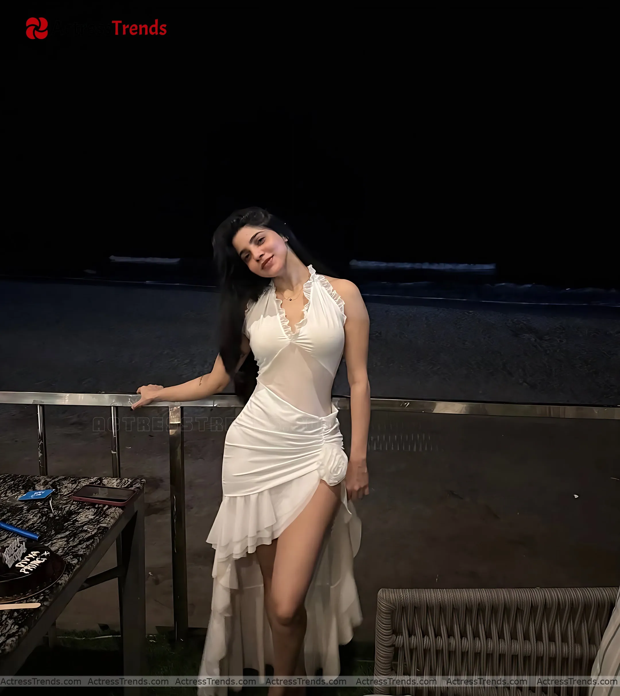Divya Bharathi White Dress Stunning Photo Tight Fitting Beach