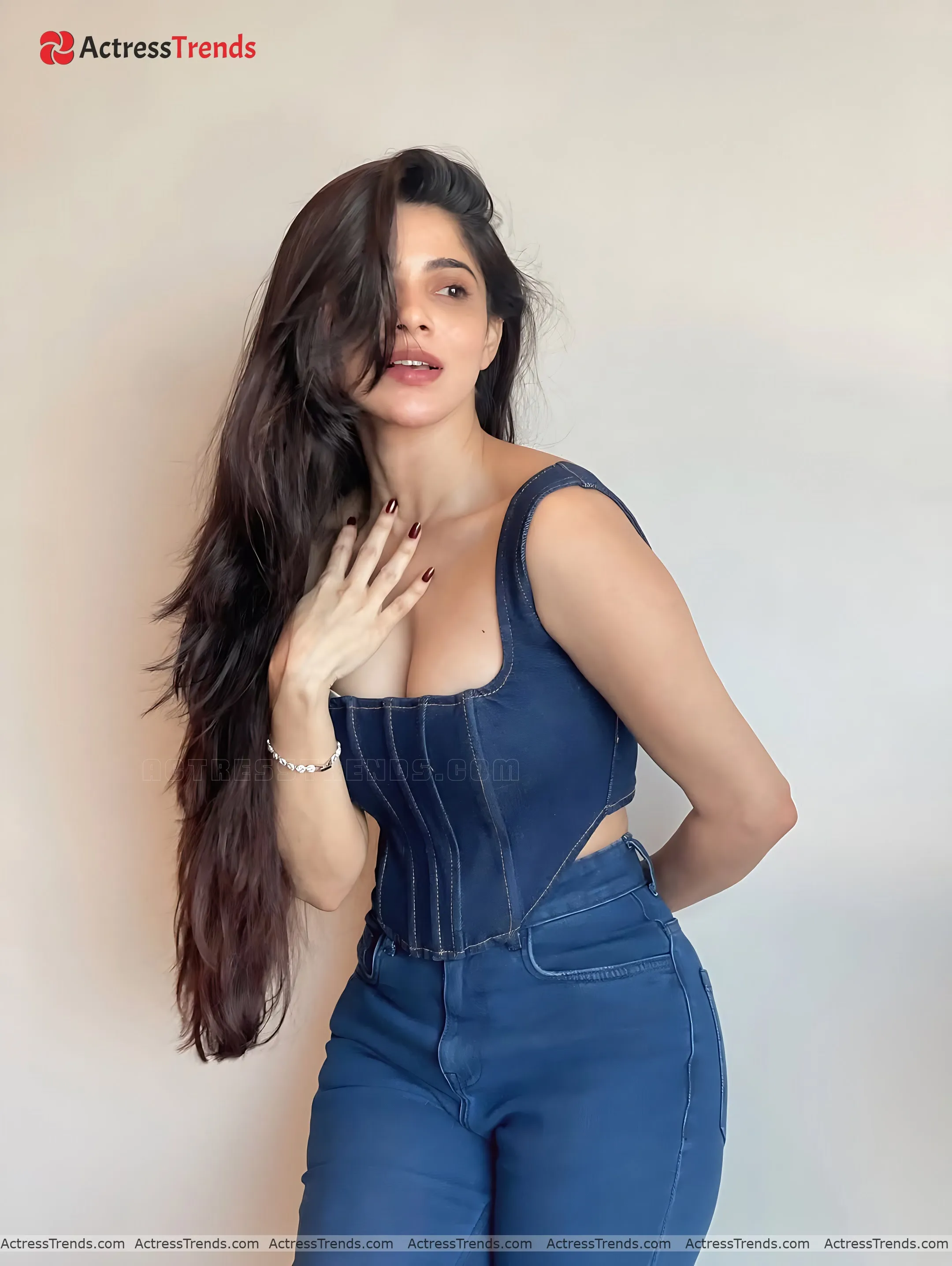 Divya Bharathi Blue Dress Stunning Photo Tight Fitting Curvy