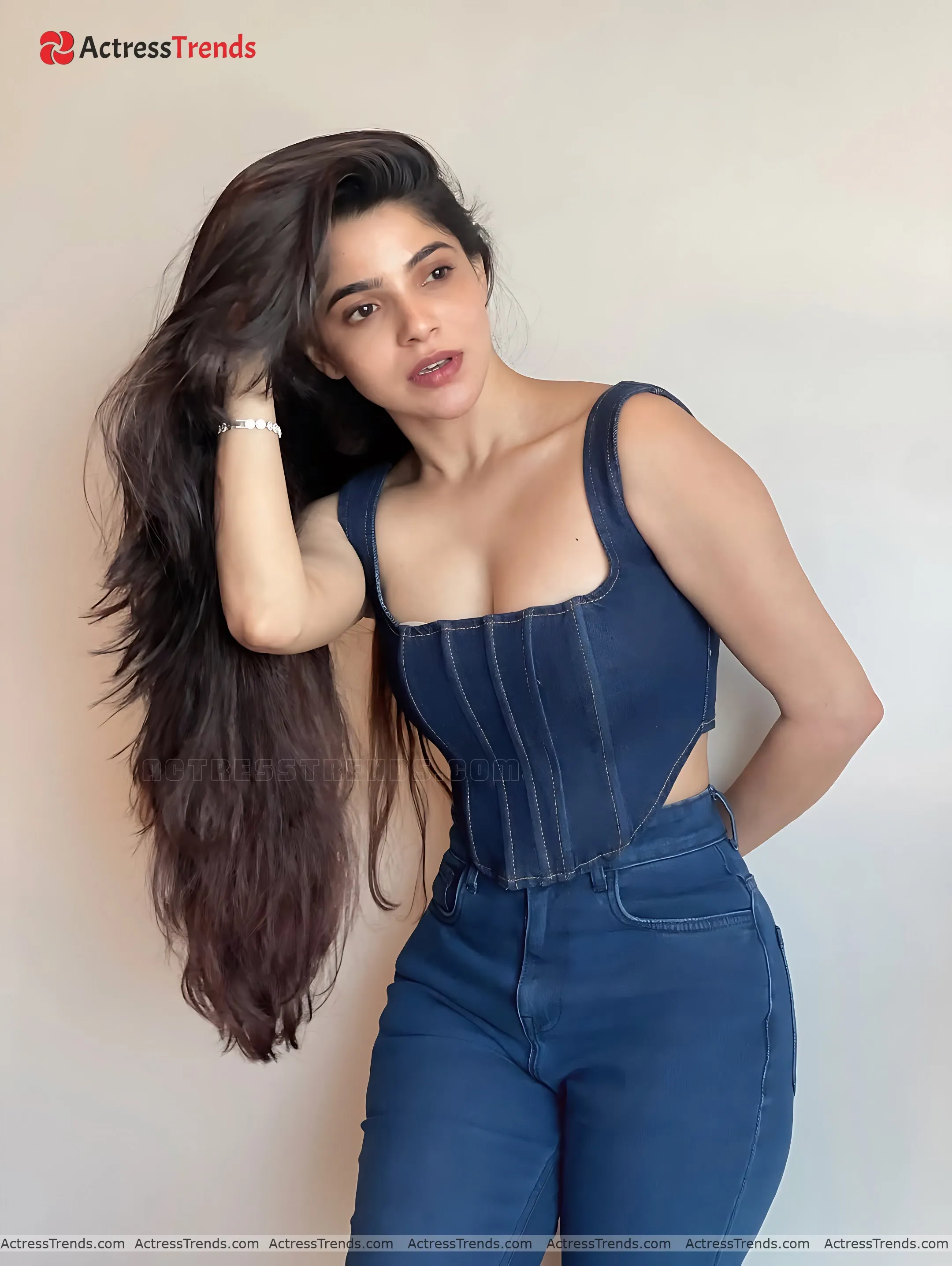 Divya Bharathi Blue Dress Glamorous Actress Stunning Photo Tight Fitting