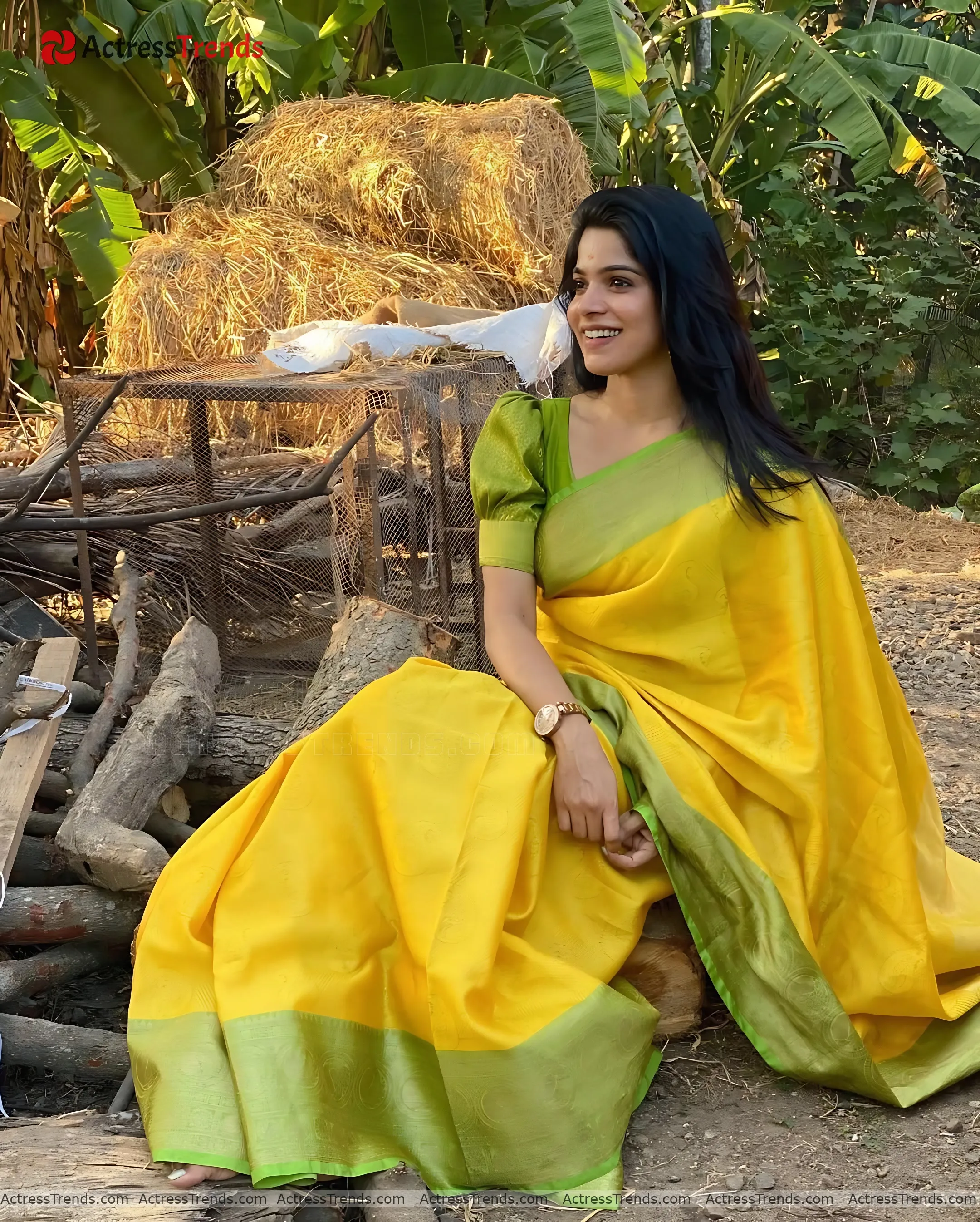 Divya Bharathi Sensual Portrait Stunning Photo Saree Photoshoot