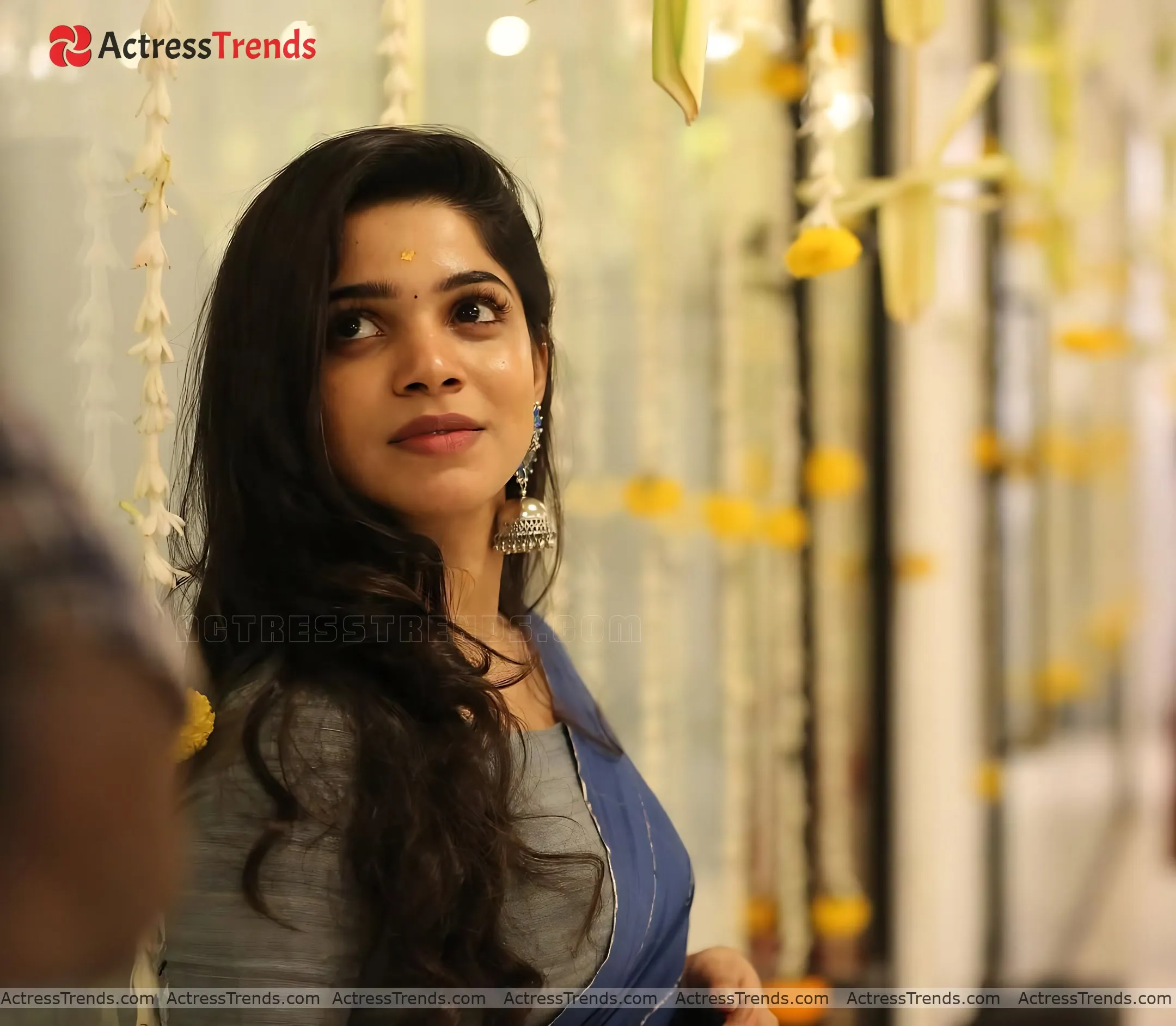 Divya Bharathi Cutest Actress