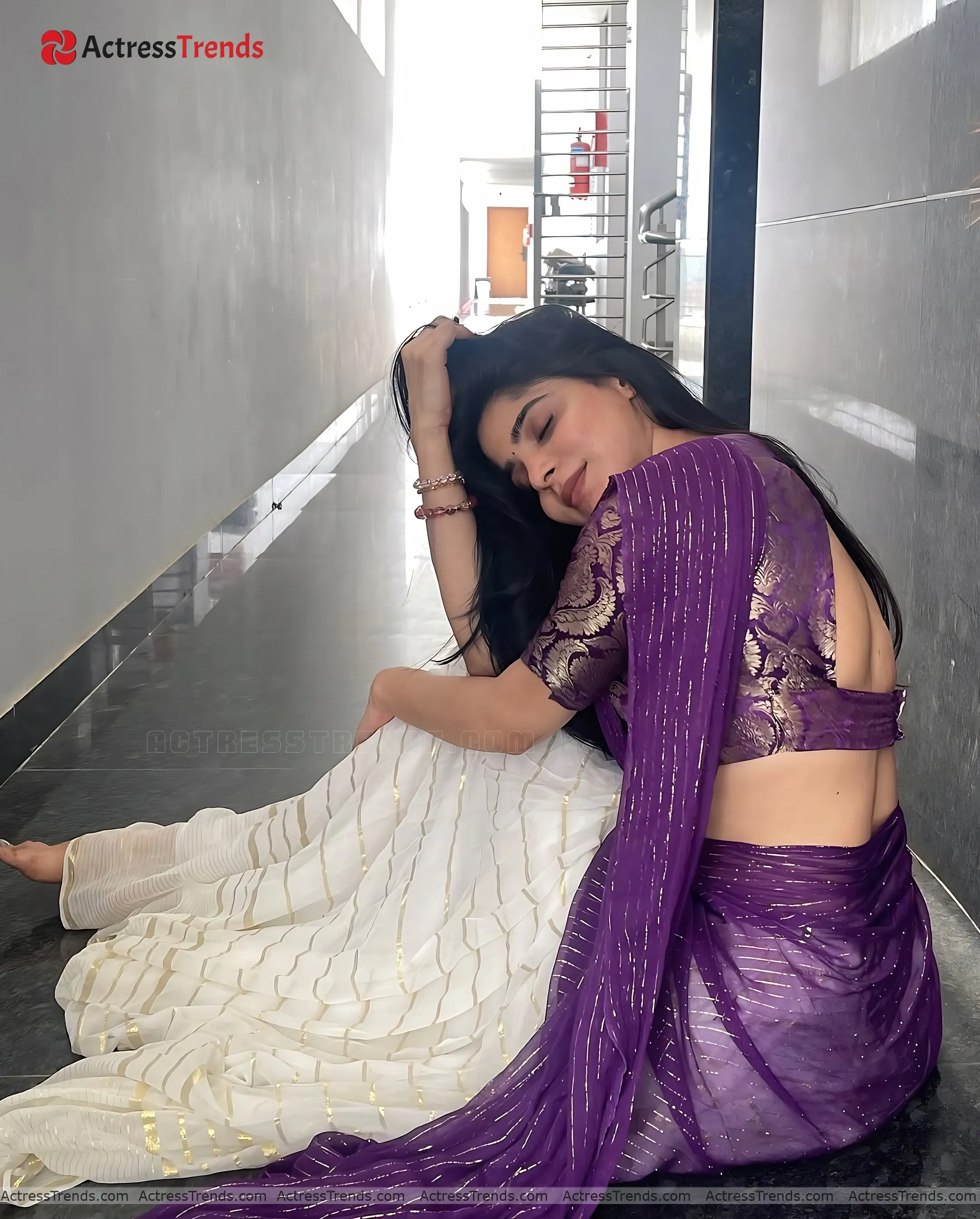 Divya Bharathi Stunning Photo Cute Glamorous Actress Back Pose