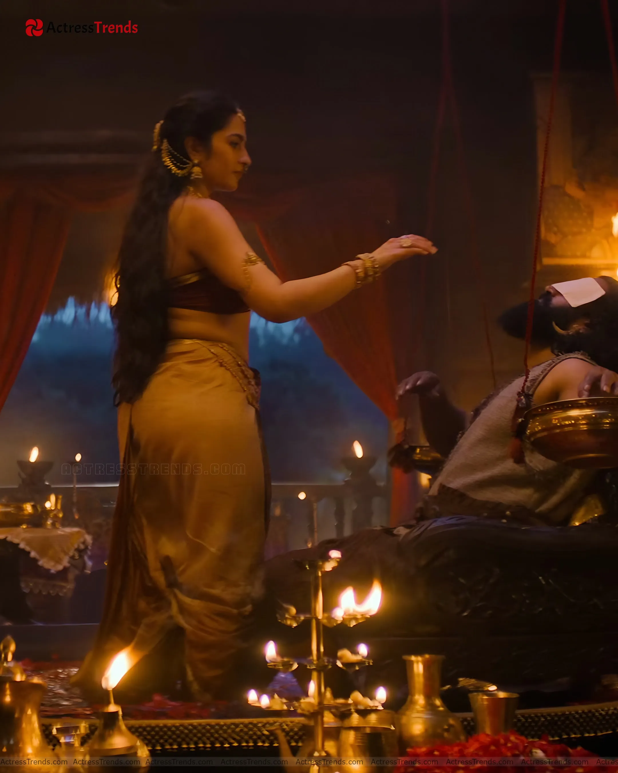 Rukmini Vasanth Green Saree Red Dress Beautiful Face