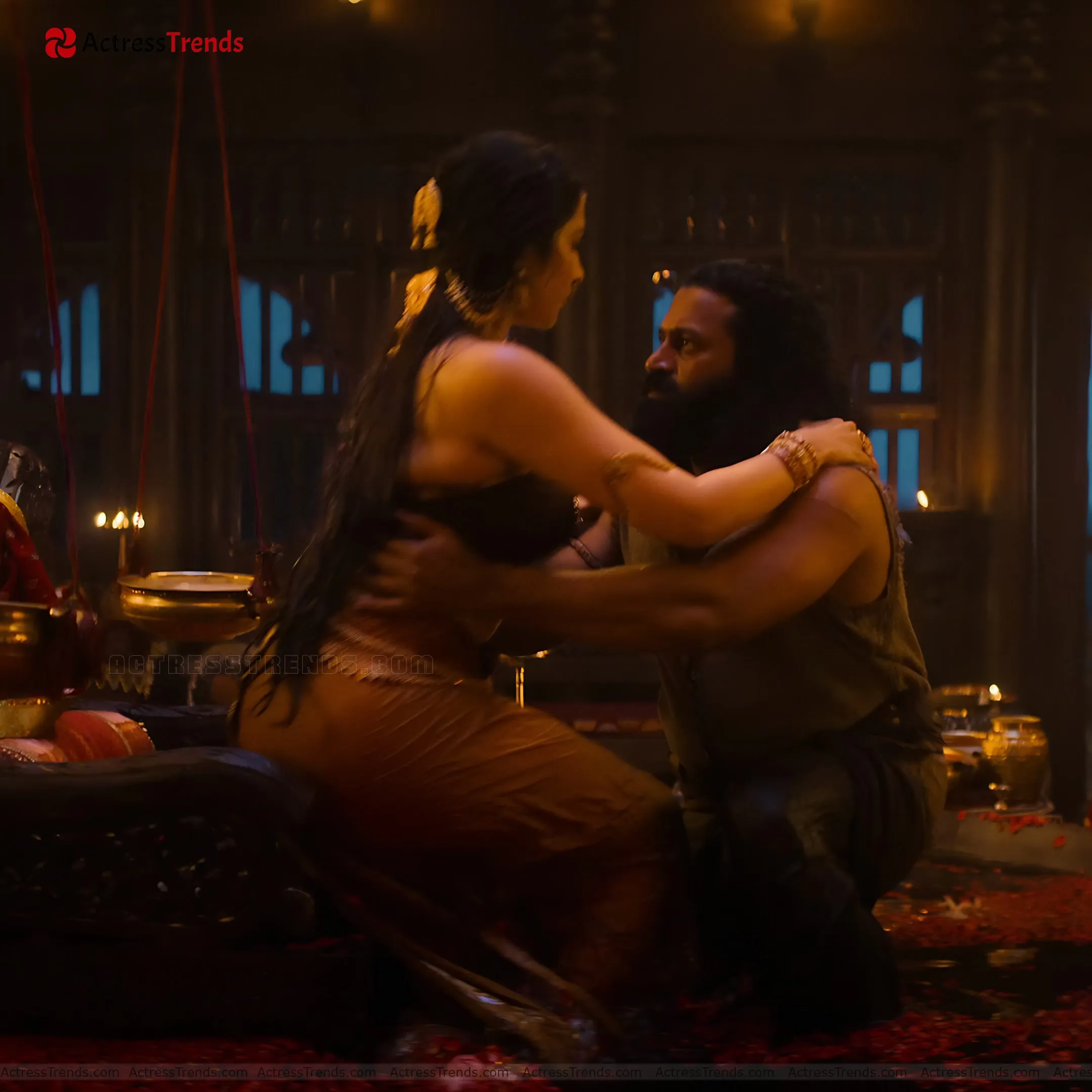 Rukmini Vasanth Green Saree Cute Tight Fitting