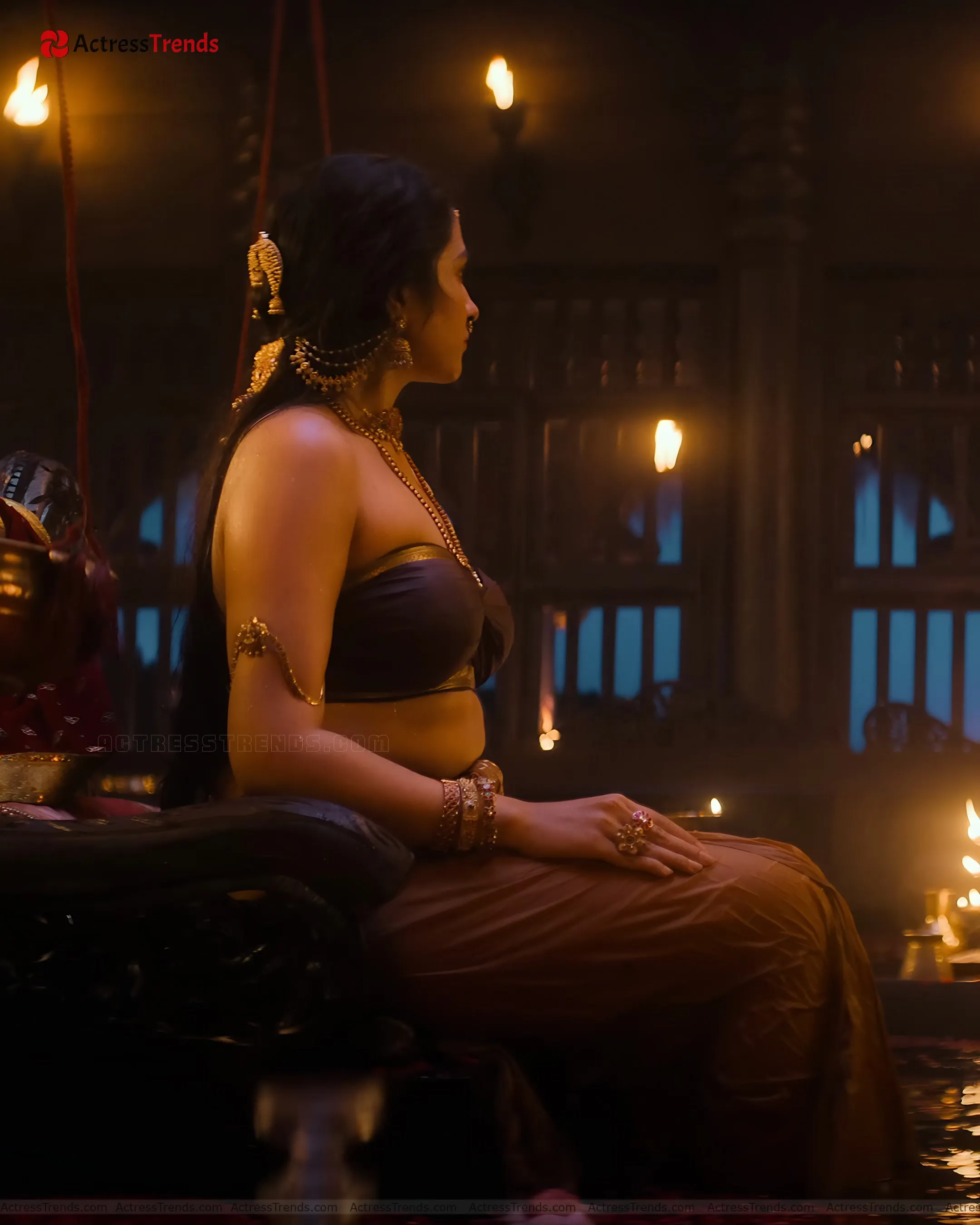 Rukmini Vasanth Green Saree Curvy Red Dress Kantara Movie Rukmini HD Photos Stills