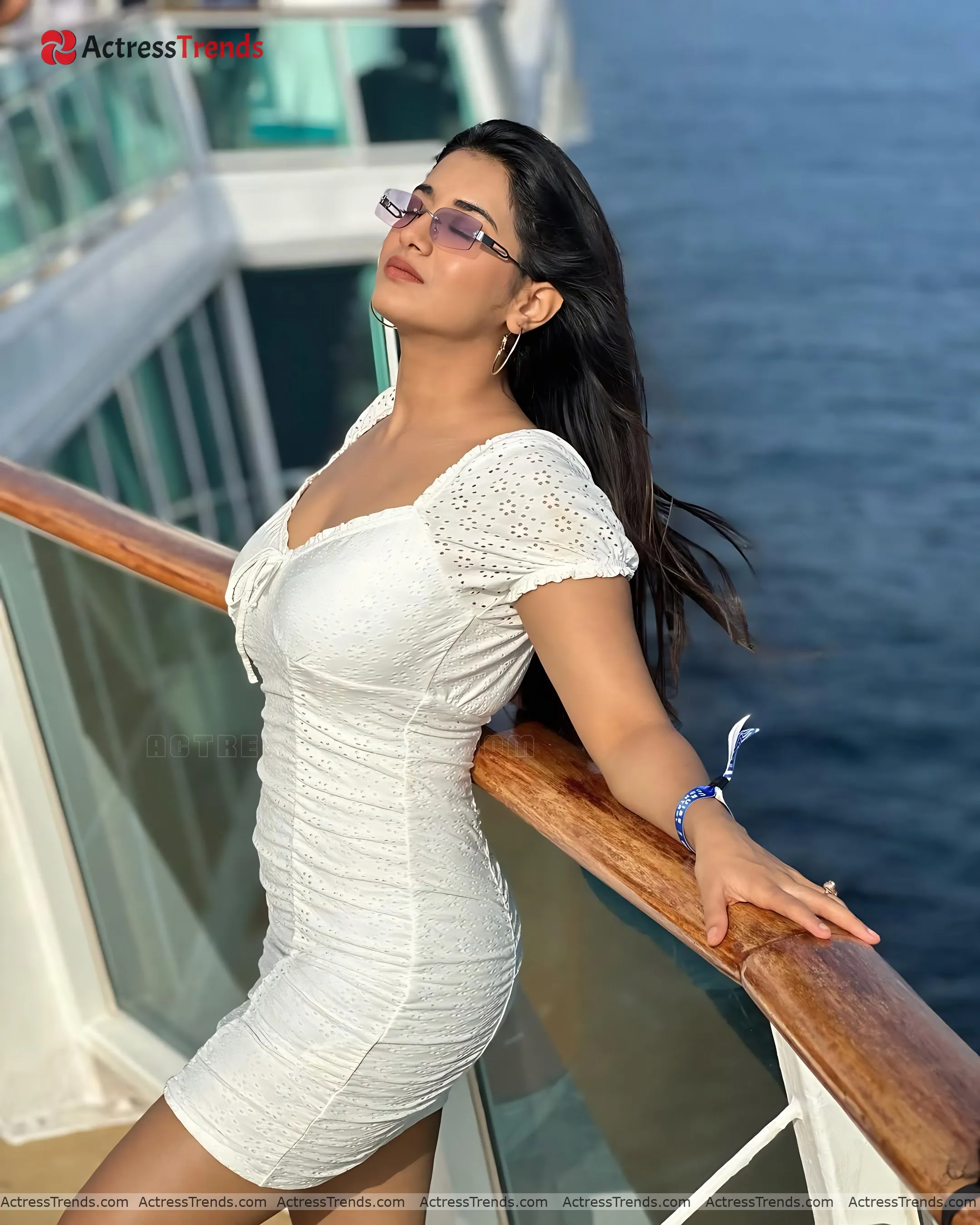 Rashi Singh Celebrity Fashion Shoot Glamorous Actress Stunning Photo