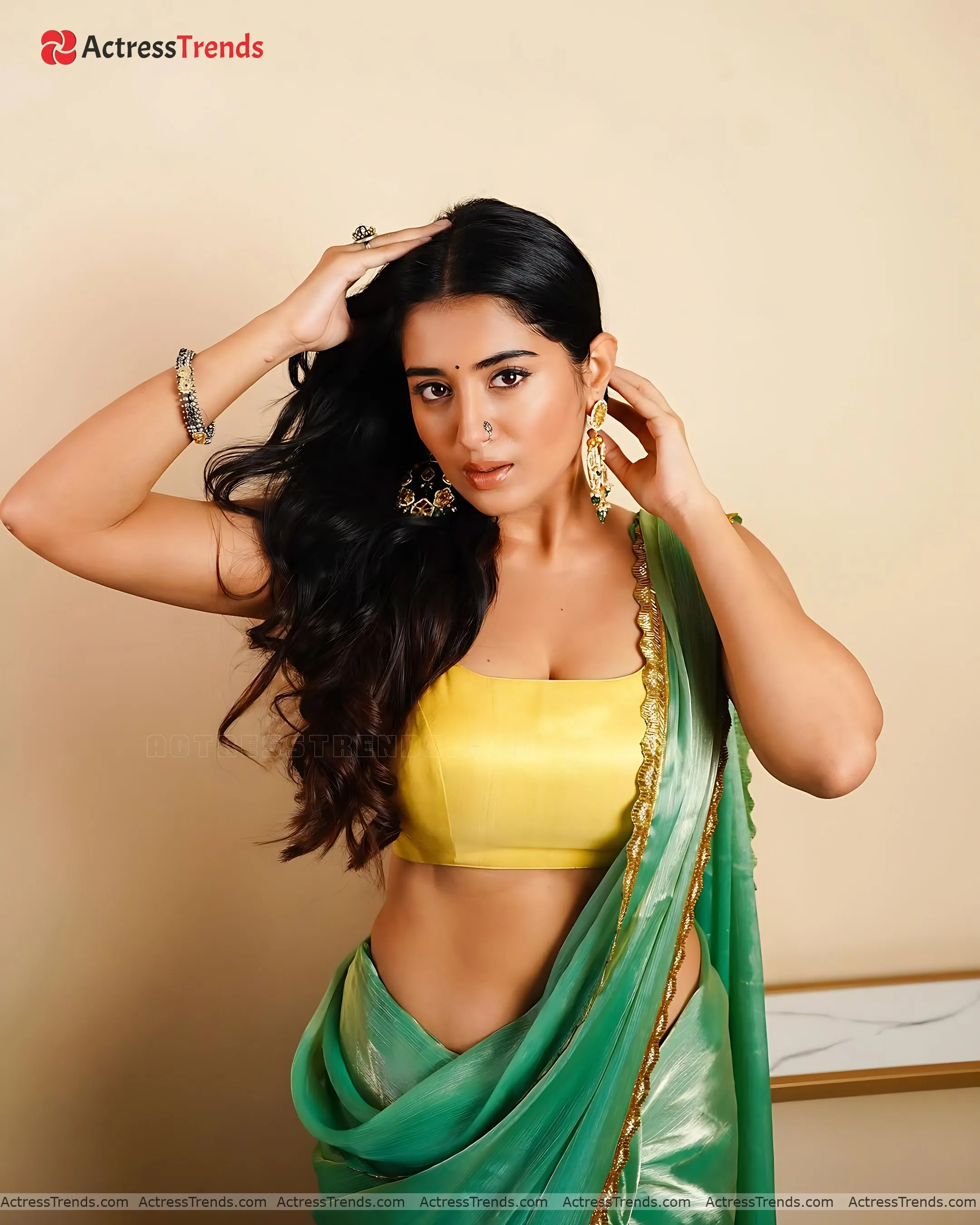 Rashi Singh Celebrity Fashion Shoot Smoky Eyes