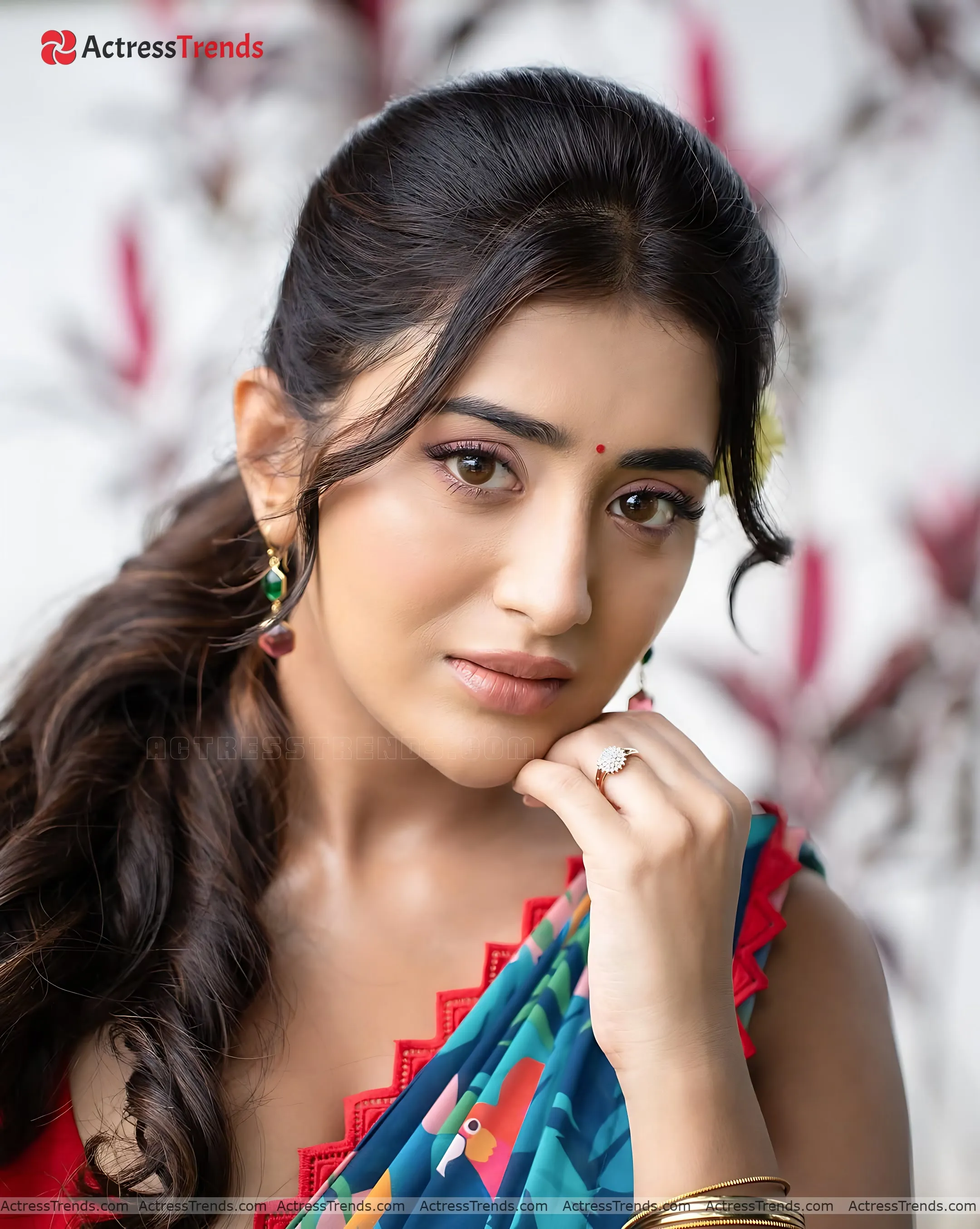 Rashi Singh Cutest Actress Celebrity Fashion Shoot Cute Beautiful Face