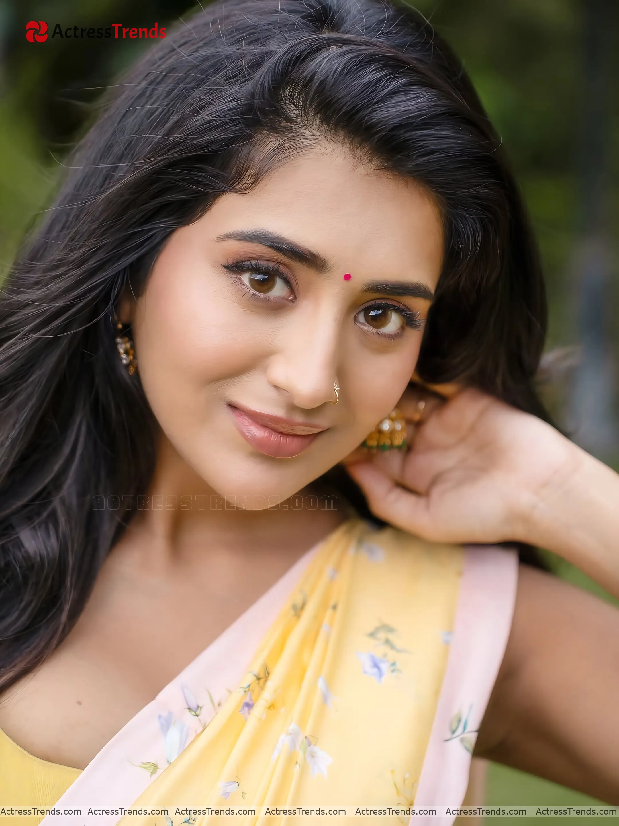 Rashi Singh Cutest Actress