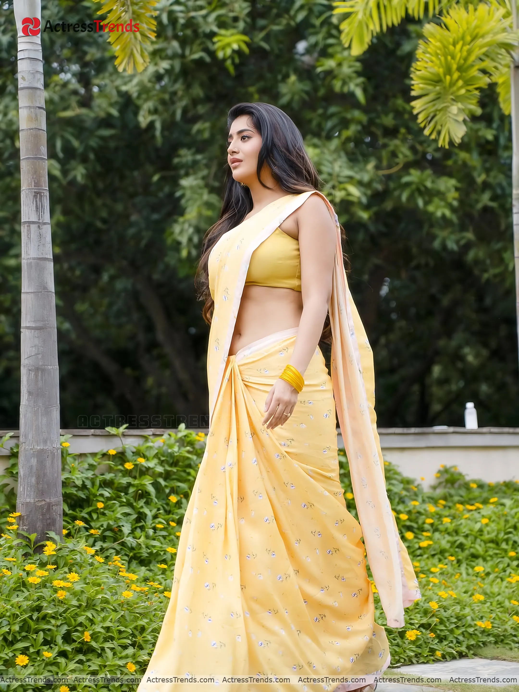 Rashi Singh Yellow Saree Tight Fitting Saree Photoshoot