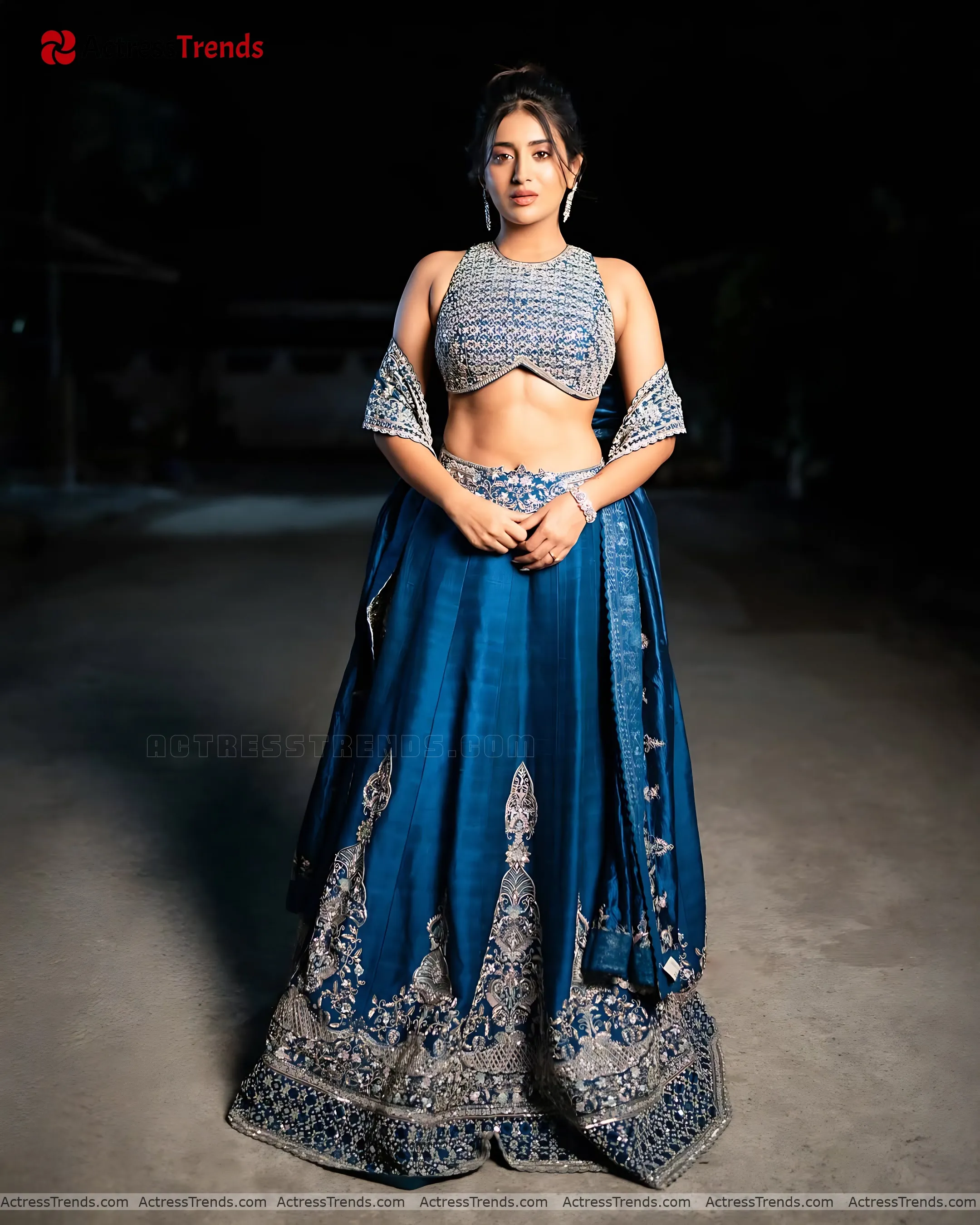 Rashi Singh Blue Dress Stunning Photo Tight Fitting Curvy