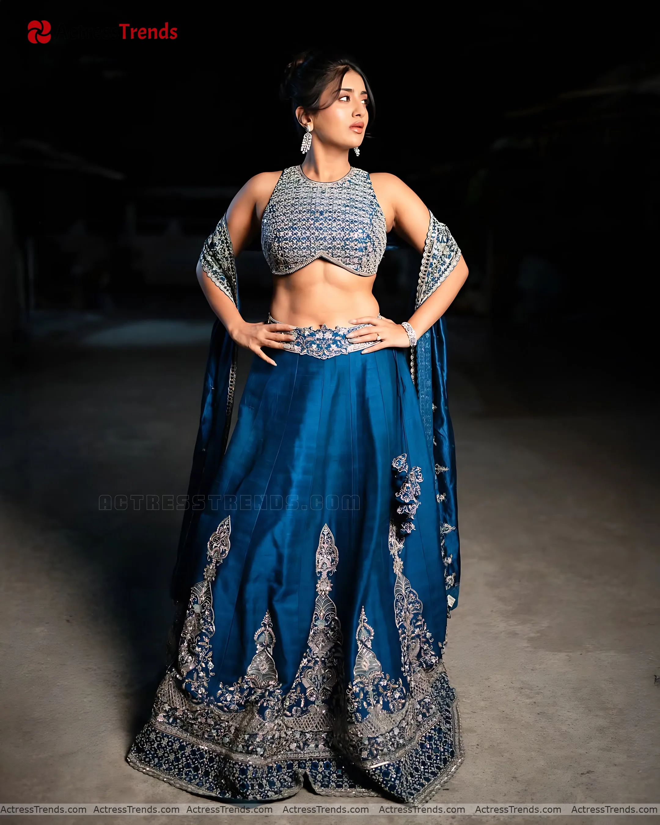 Rashi Singh Blue Dress Curvy Blue Saree Stunning Photo