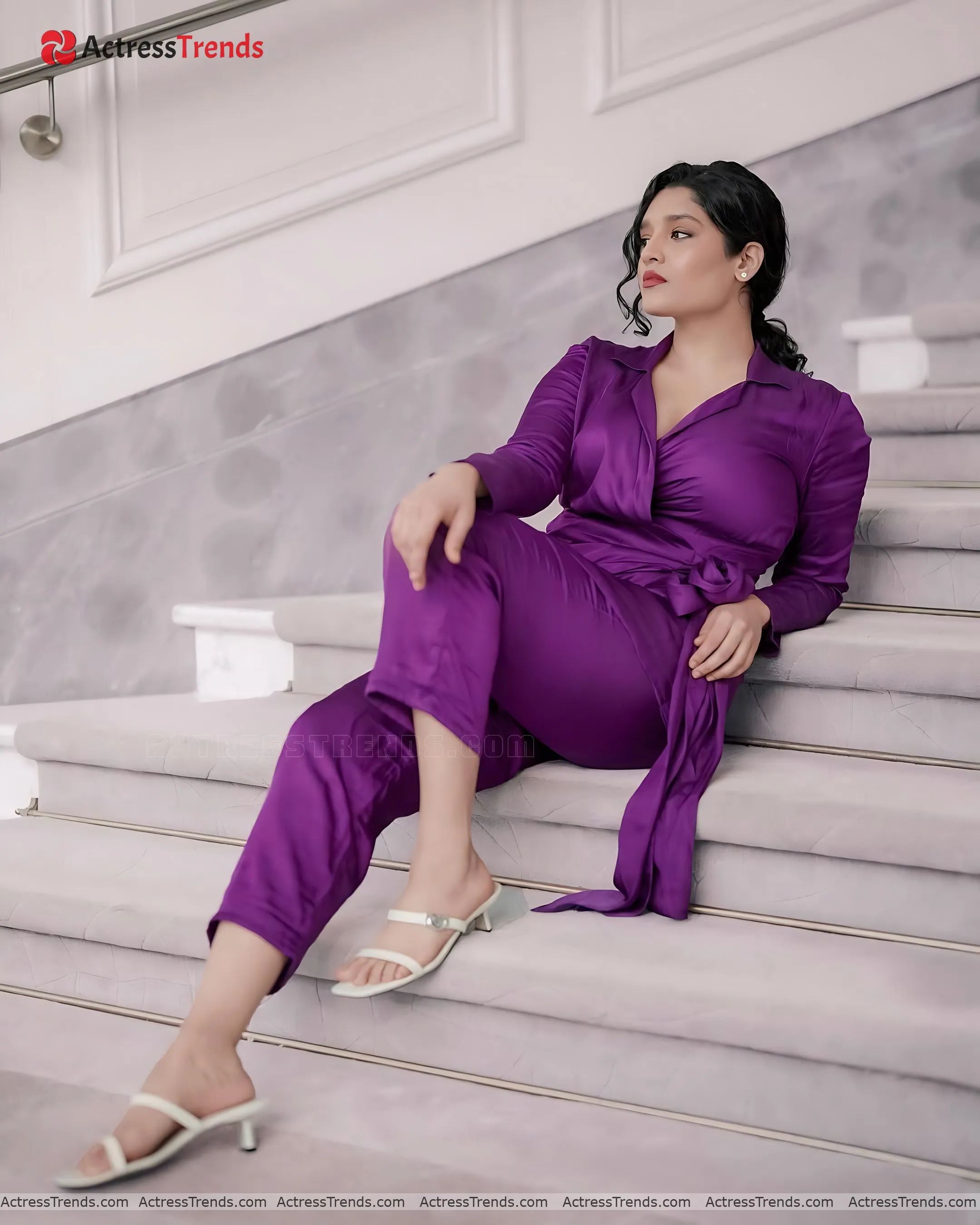 Ritika Singh Cleav Pose Bold Style Tight Fitting