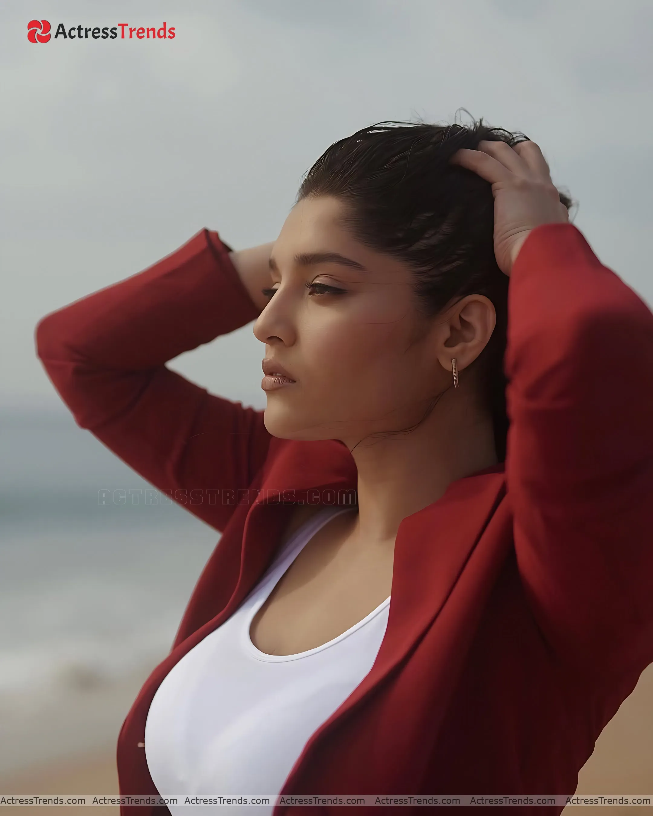 Ritika Singh Curvy Tight Fitting