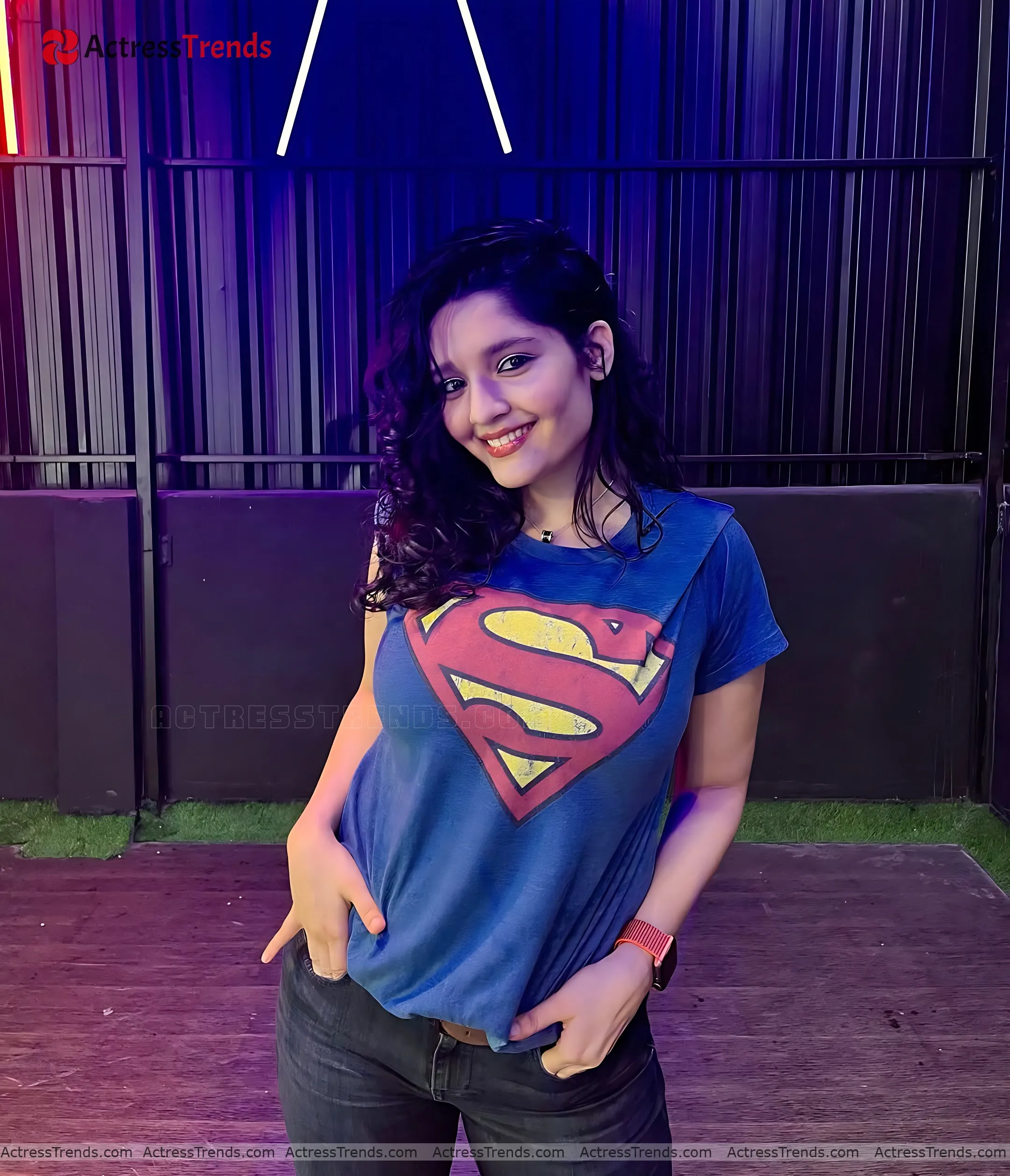 Ritika Singh Cute Stunning Photo Bold Style Curvy