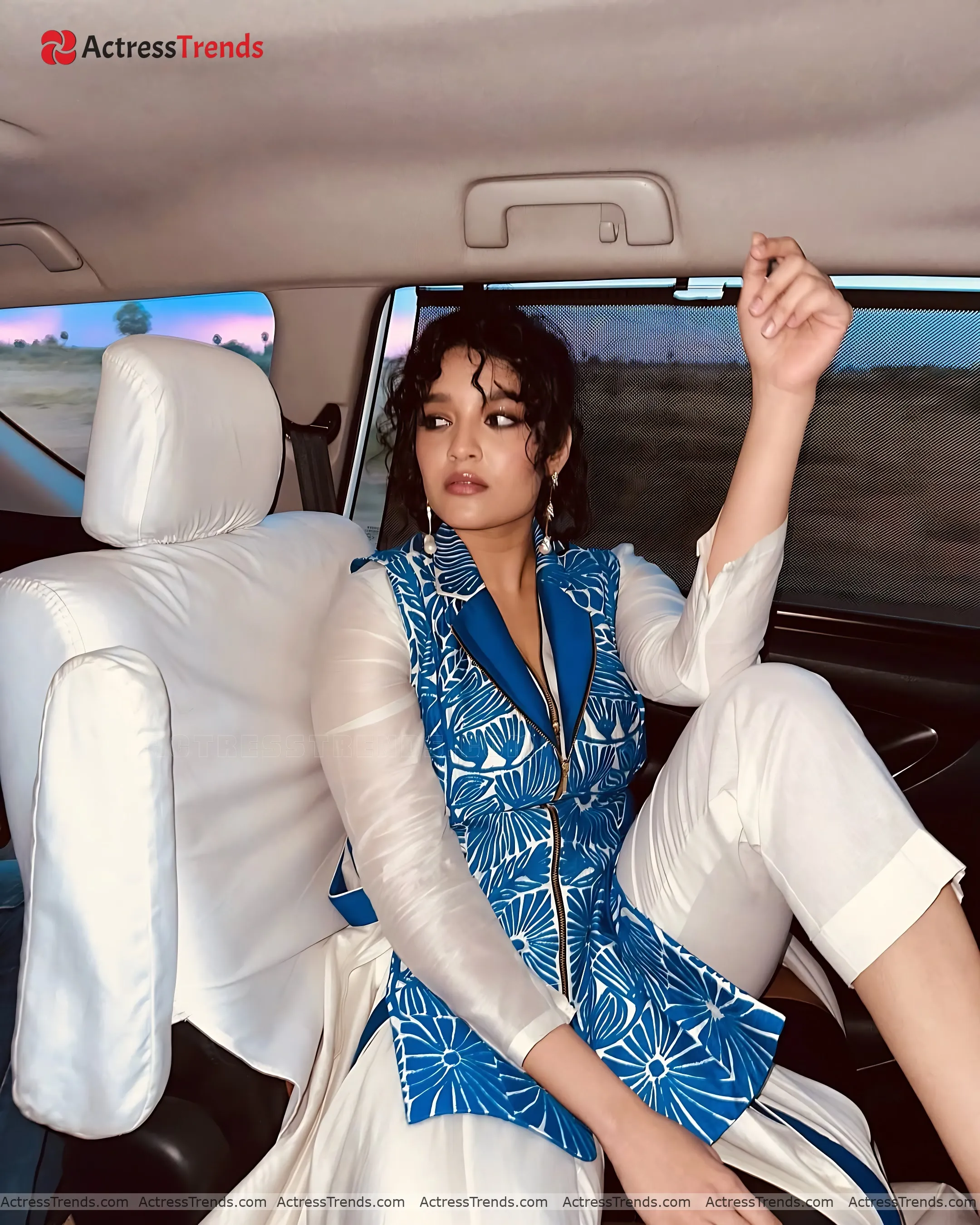 Ritika Singh Beautiful Face Stunning Photo Glamorous Actress