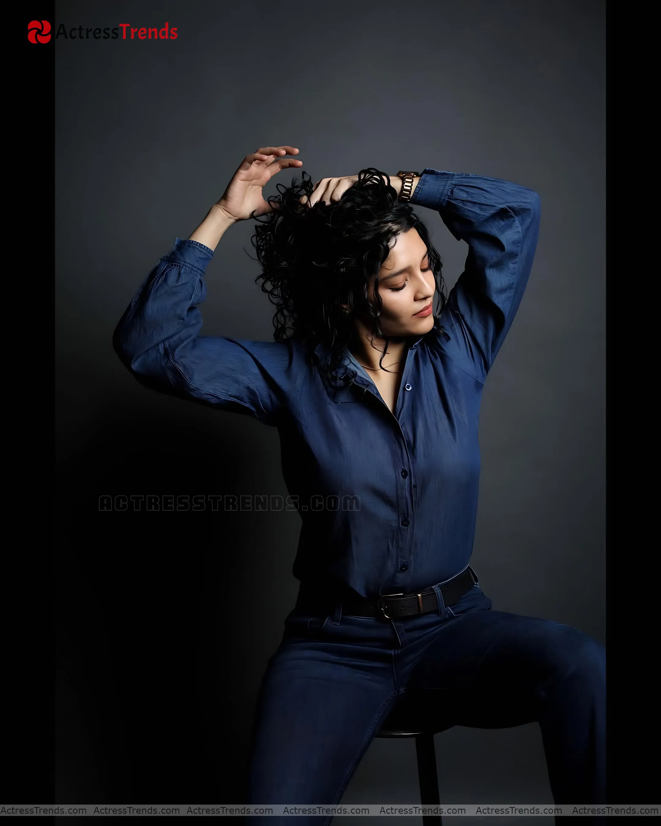 Ritika Singh Tight Fitting