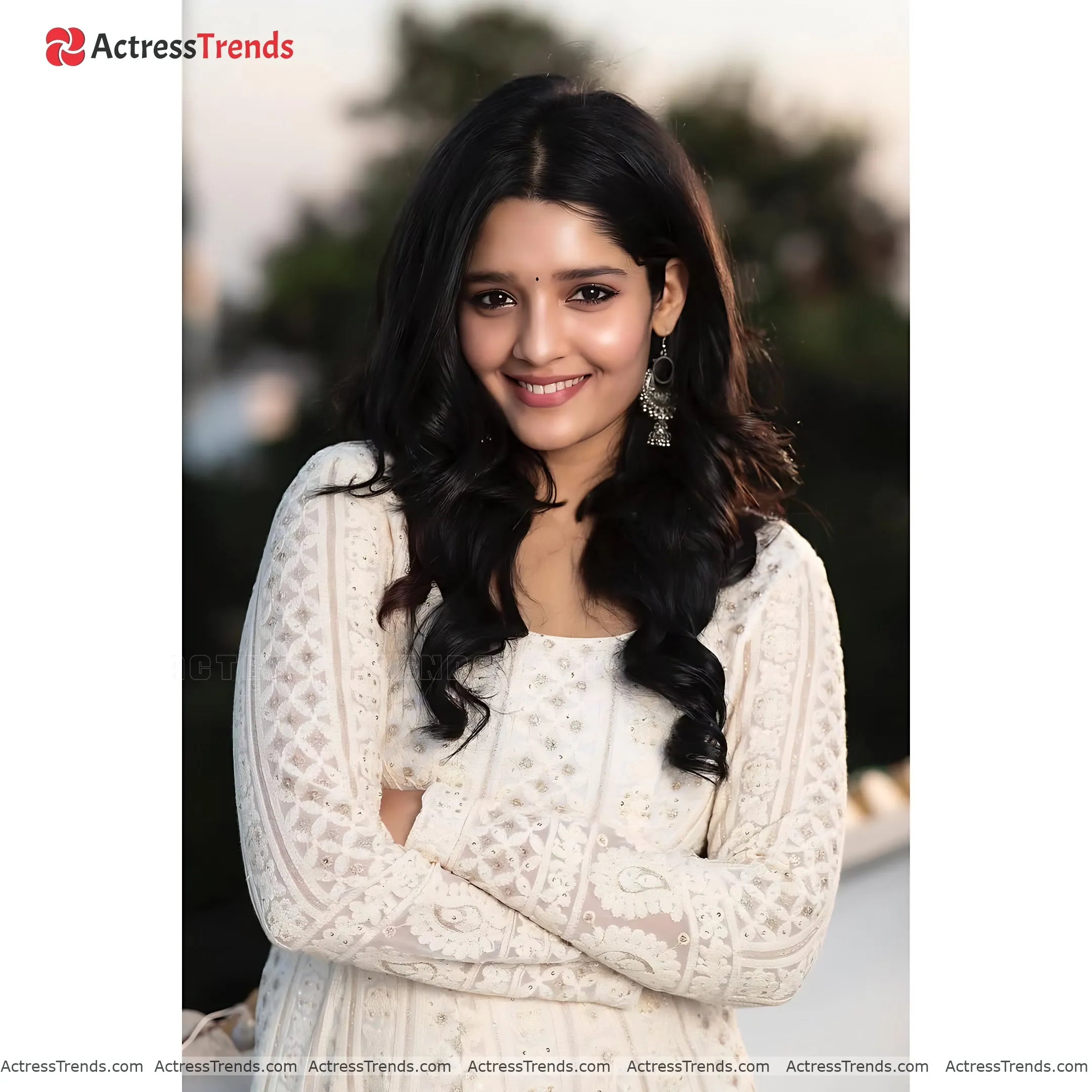 Ritika Singh Cute Beautiful Face Cutest Actress