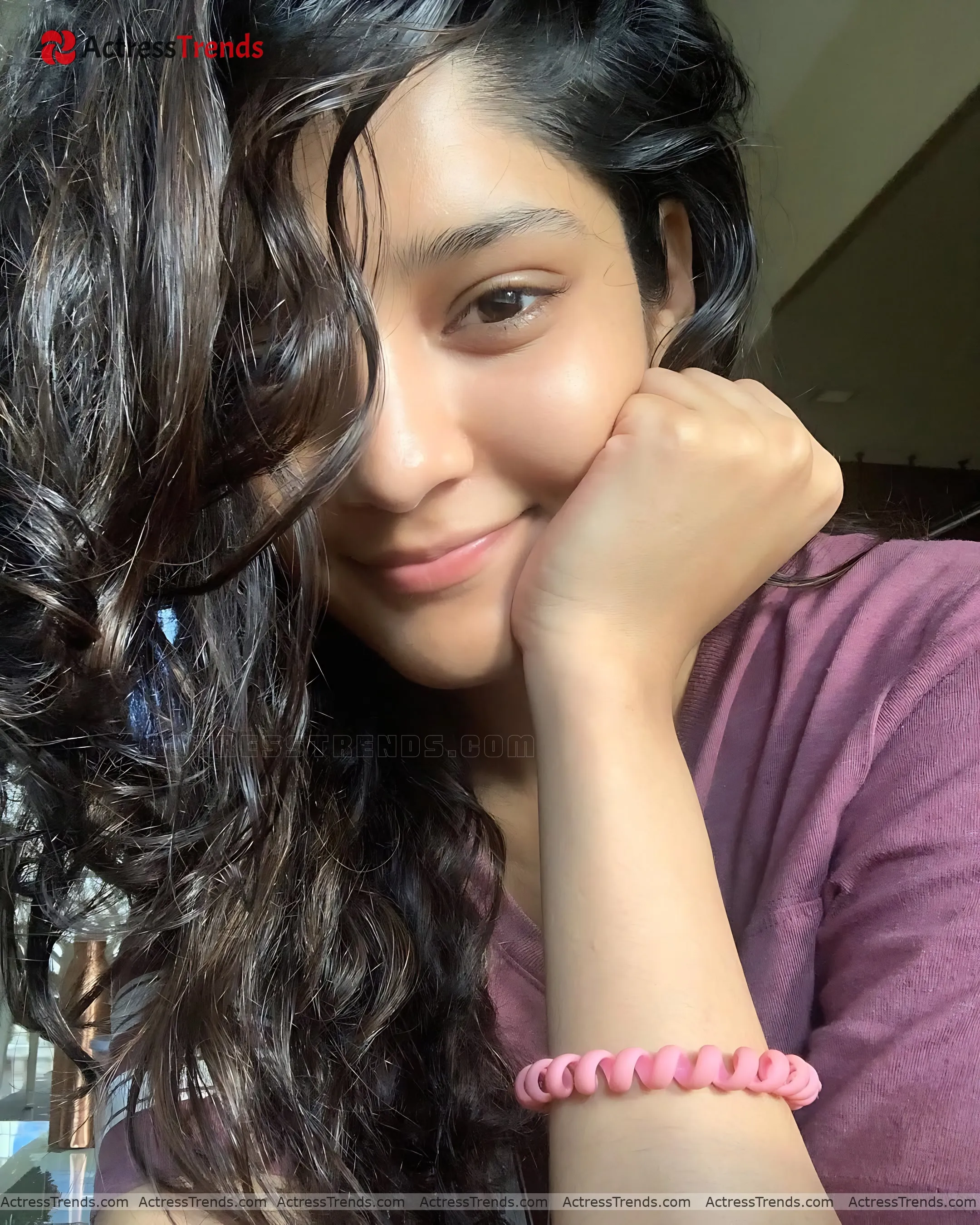 Ritika Singh Cute Beautiful Face Cutest Actress