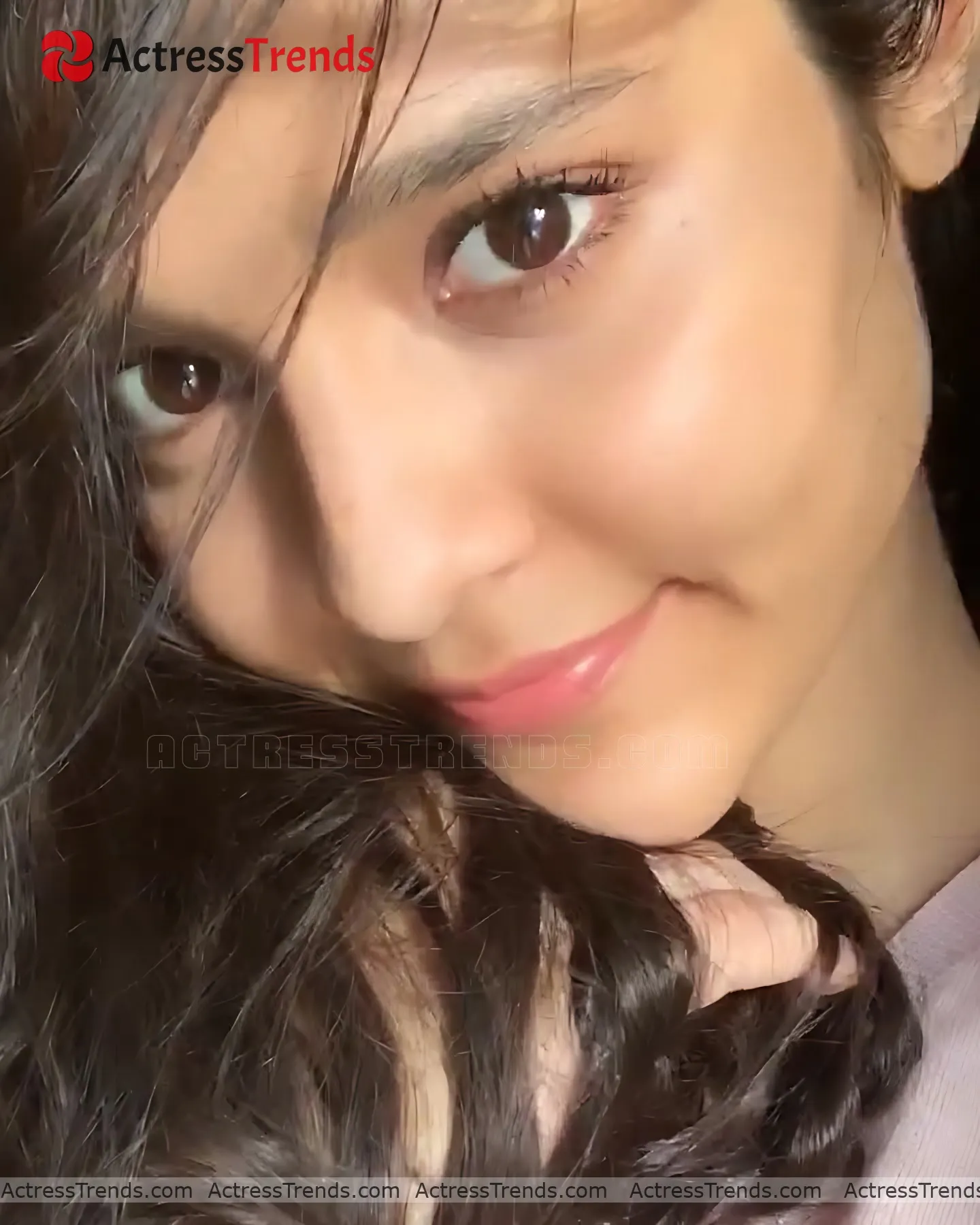 Ritika Singh Cutest Actress