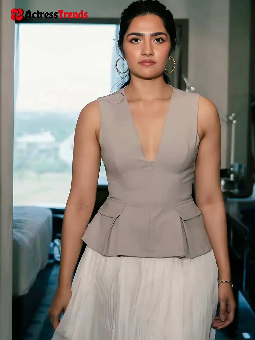 Rukmini Vasanth Grey Dress Tight Fitting Glamorous Actress Cute