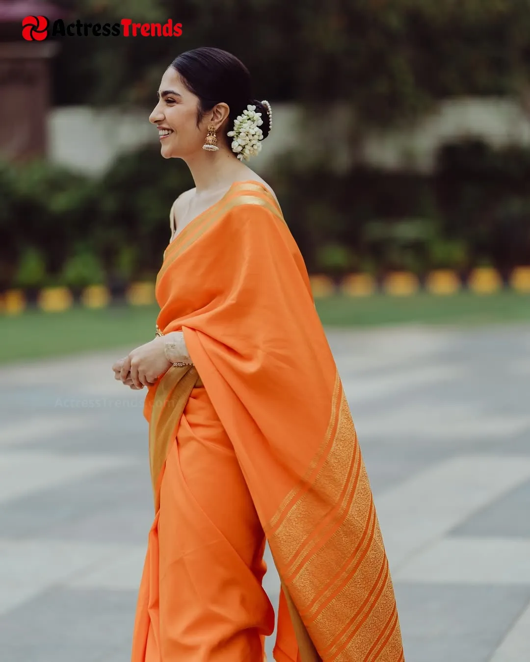 Rukmini Vasanth Grey Saree Glamorous Actress Celebrity Fashion Shoot Saree Photoshoot