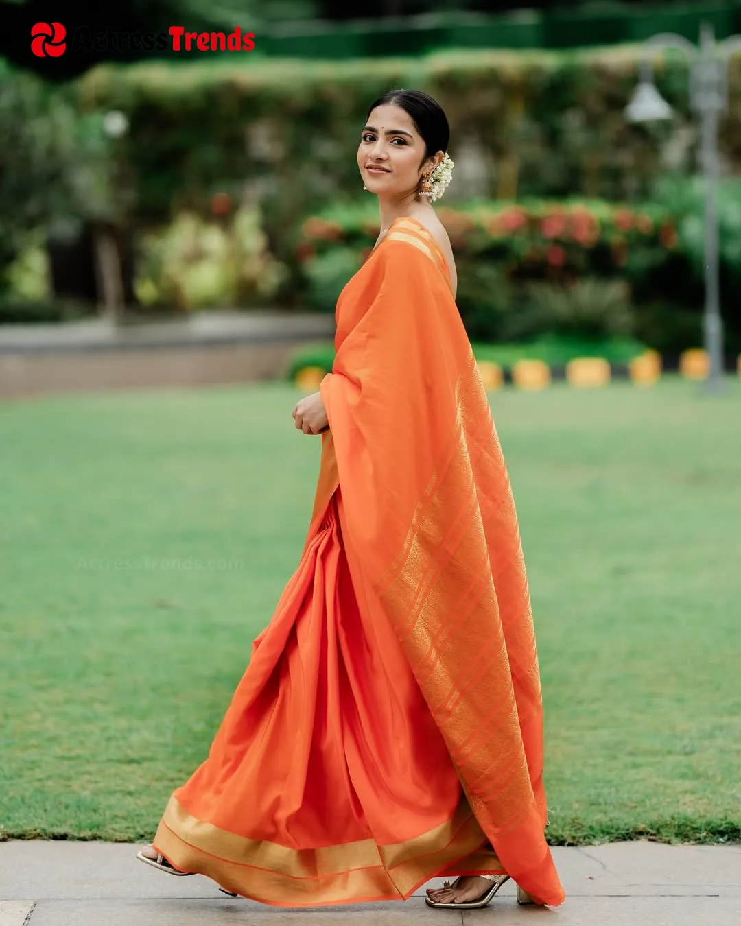 Rukmini Vasanth Grey Saree Beautiful Face Glamorous Actress Saree Photoshoot