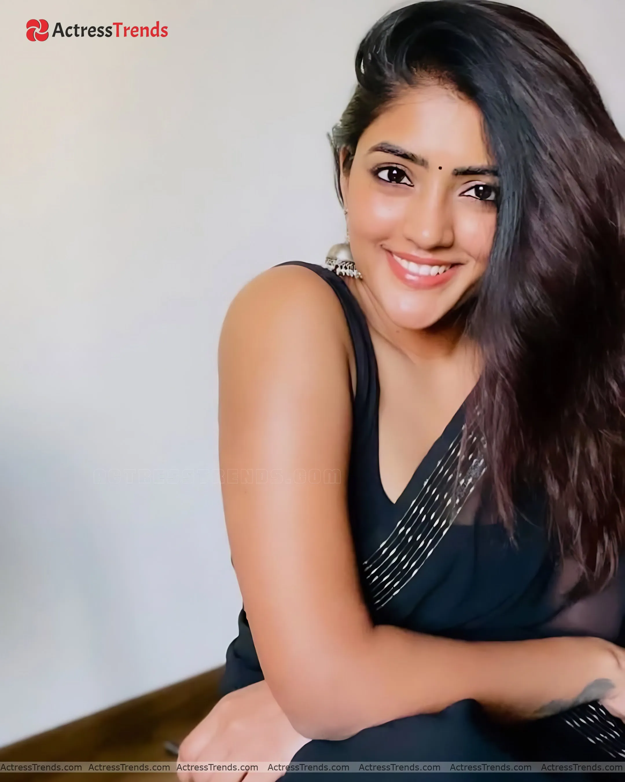 Eesha Rebba 