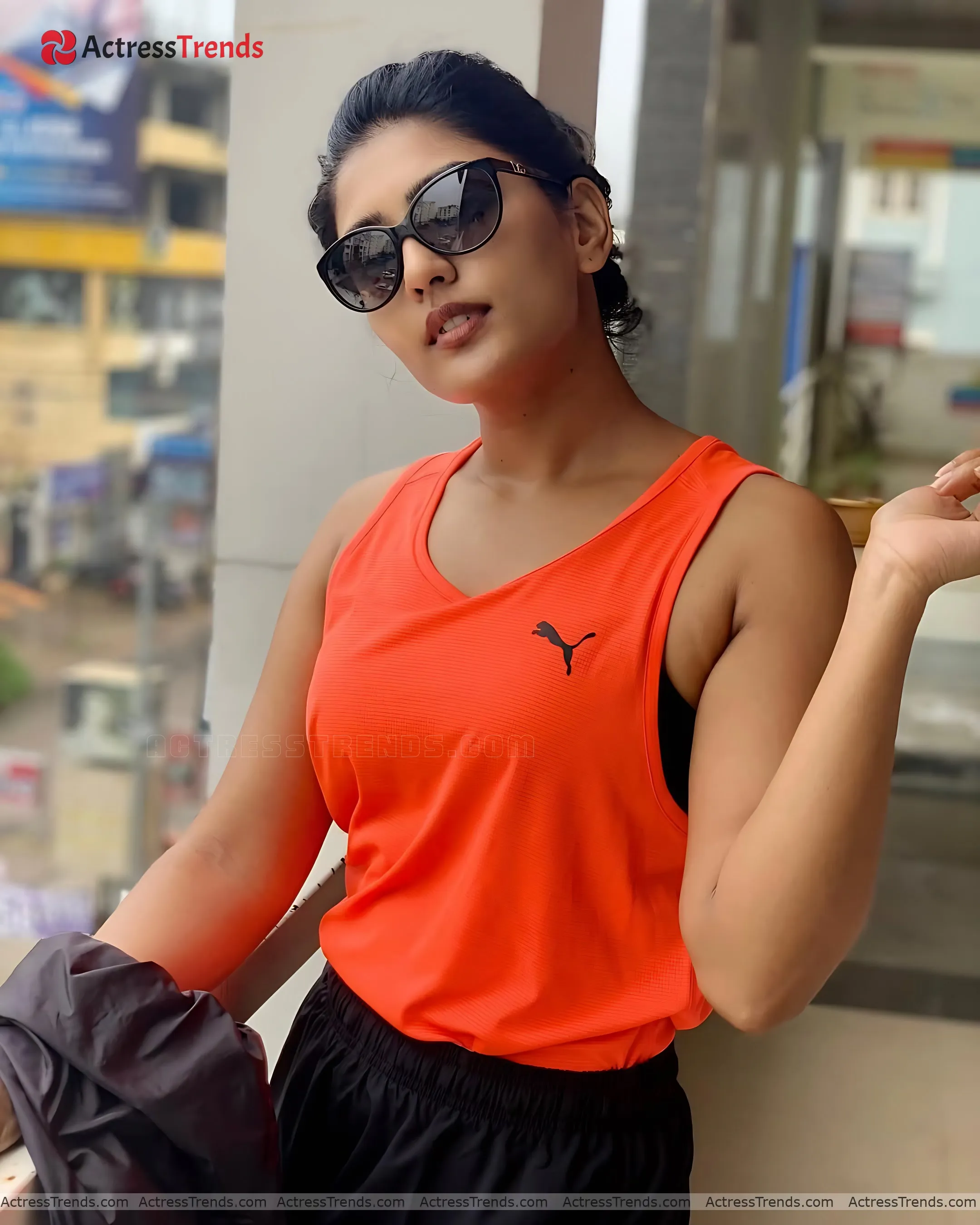 Eesha Rebba 
