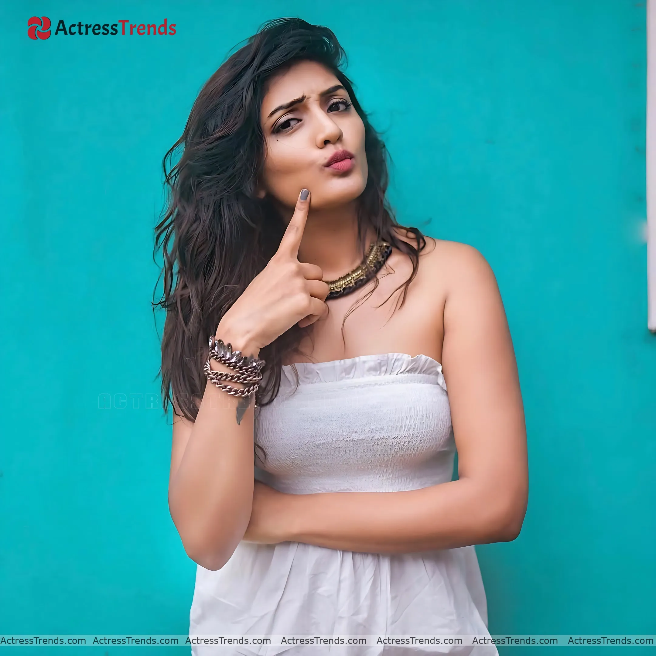 Eesha Rebba 