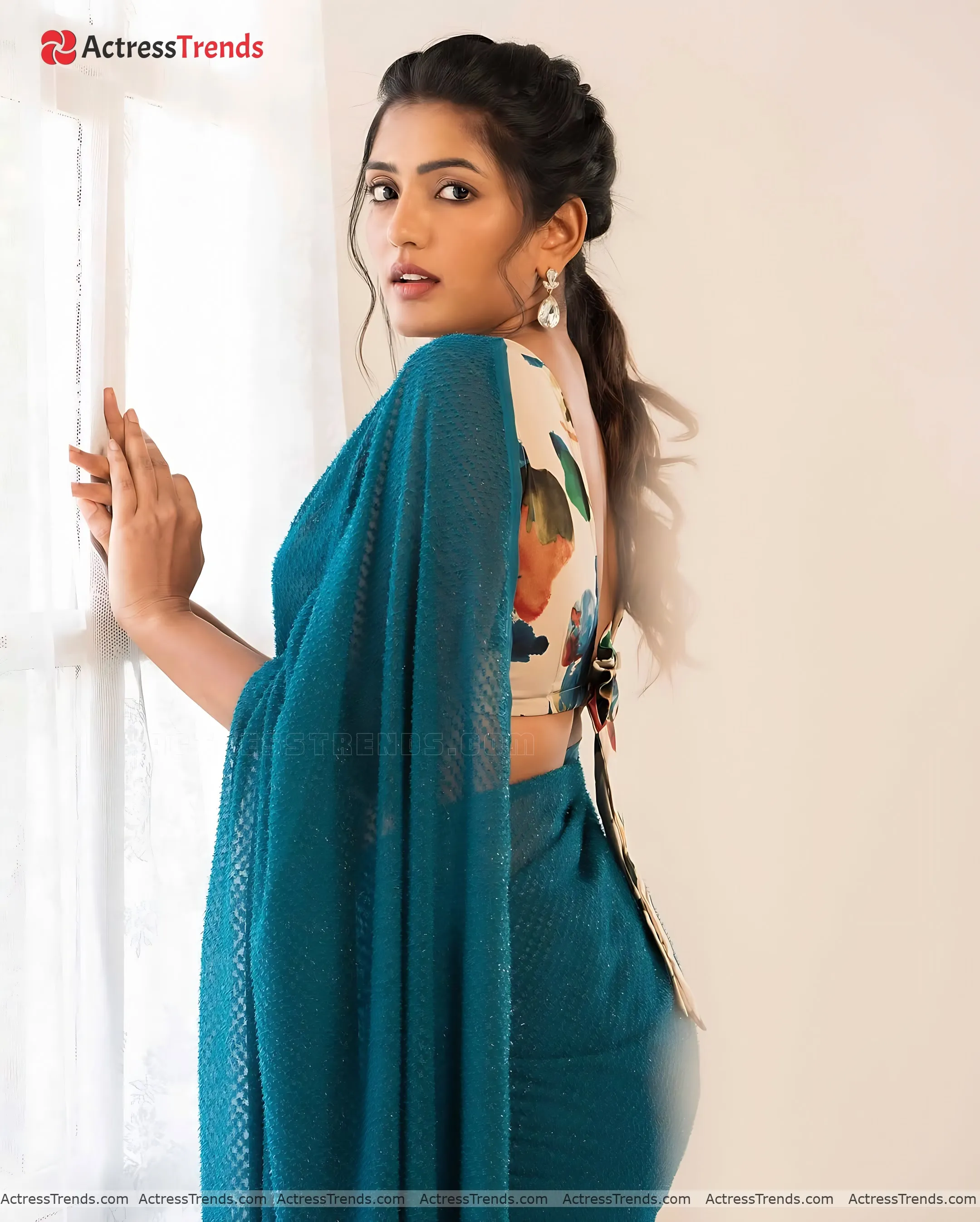 Eesha Rebba Saree Photoshoot Curvy Back Pose