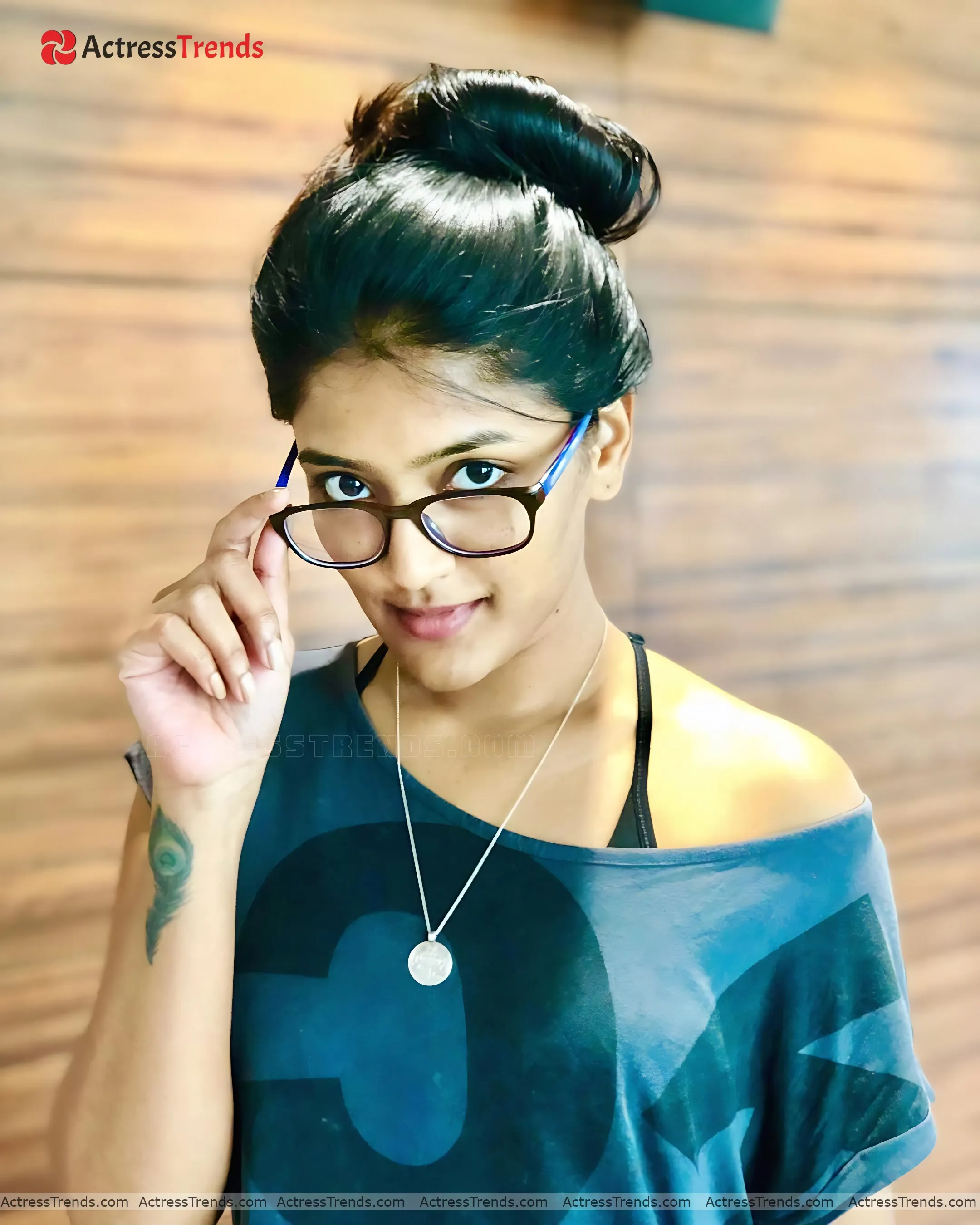 Eesha Rebba 