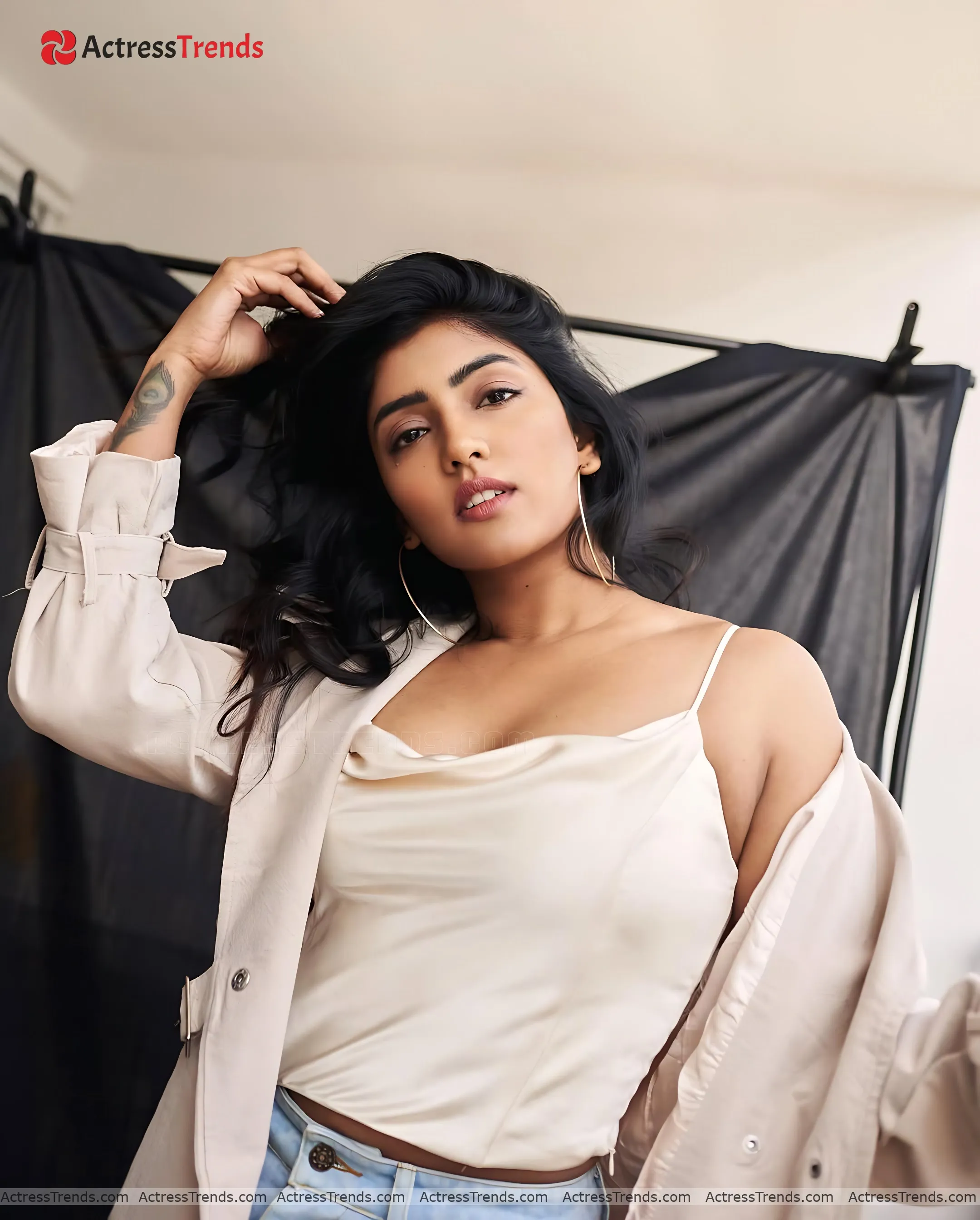 Eesha Rebba 