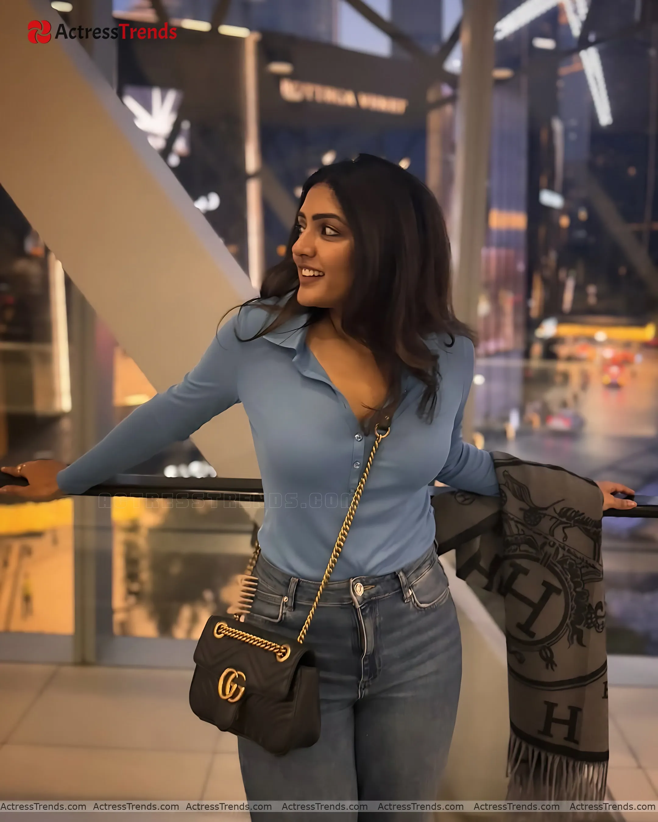 Eesha Rebba Black Dress Navel Stunning Photo
