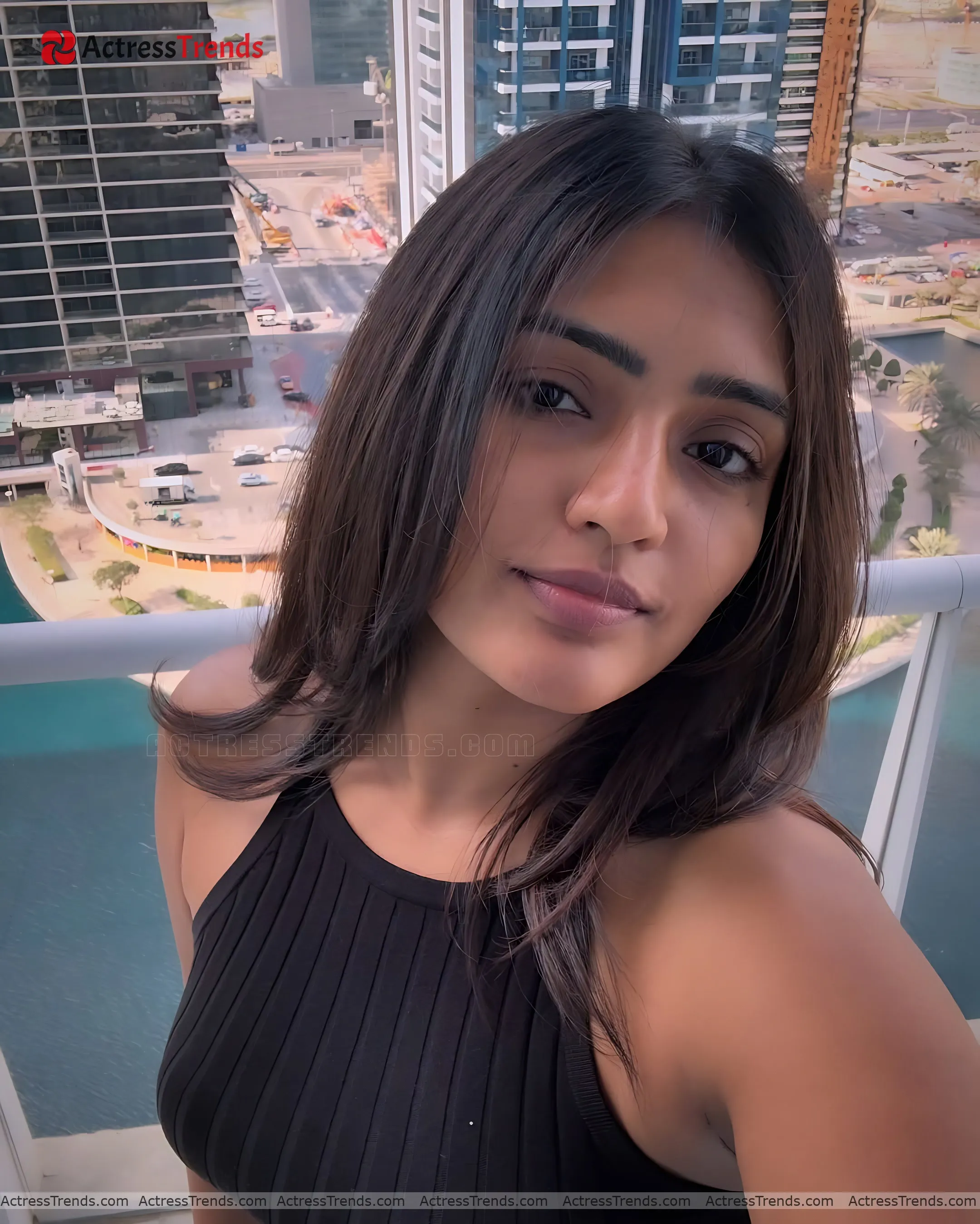 Eesha Rebba Black Dress Navel Tight Fitting