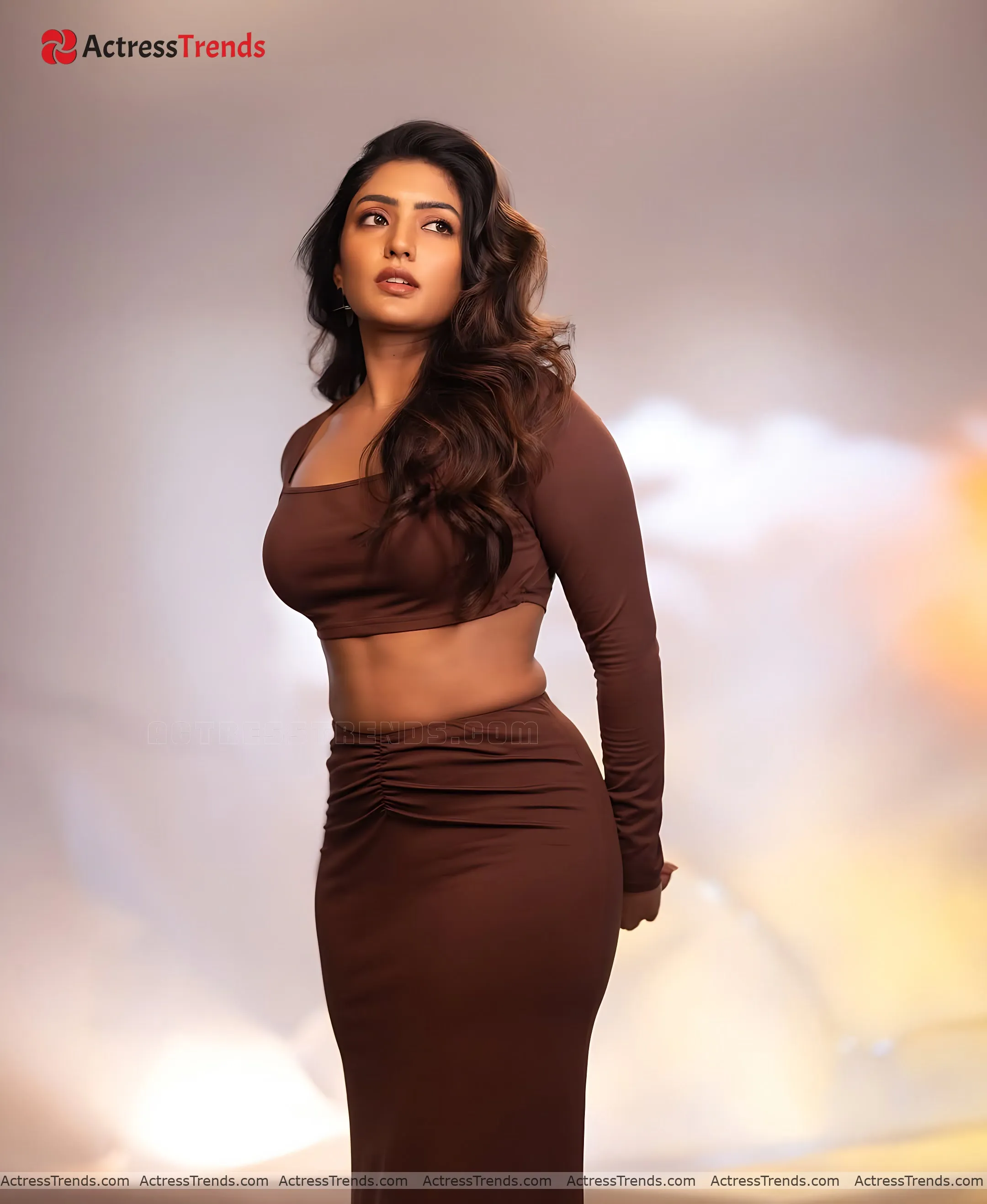 Eesha Rebba Brown Dress Navel Back Pose Bold Saree Style